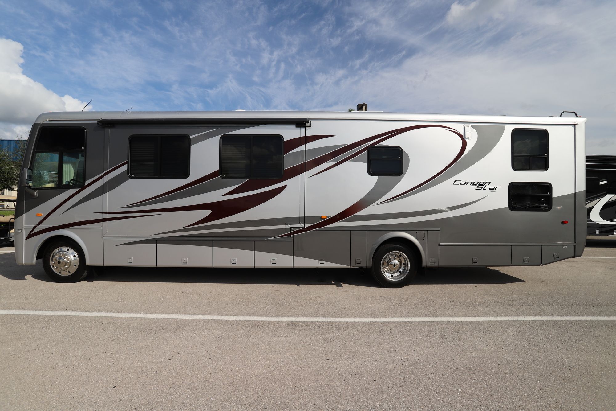 Used 2011 Newmar Canyon Star 3920 Class A  For Sale