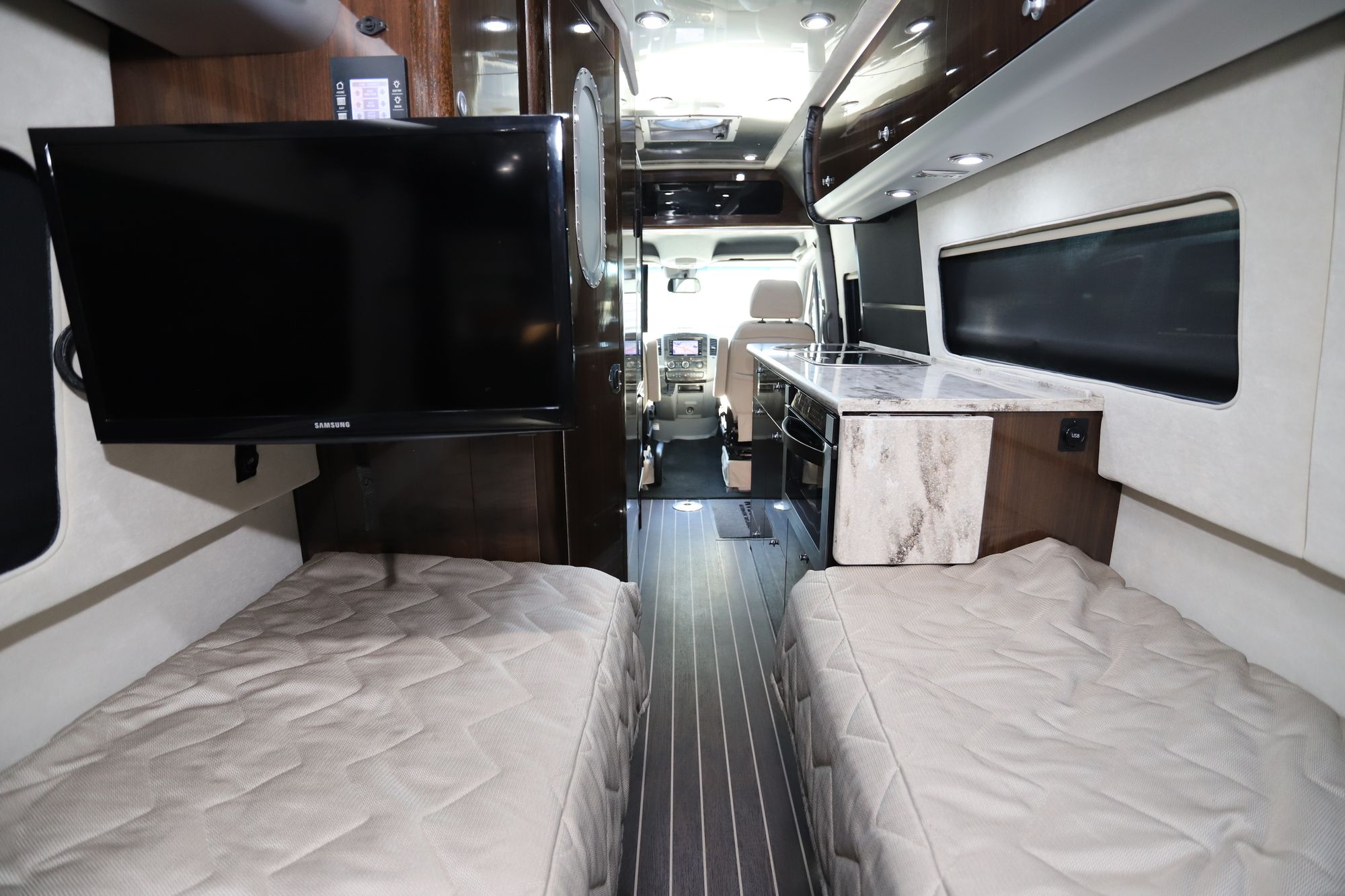 Used 2018 Airstream Interstate EXT GT Class B  For Sale