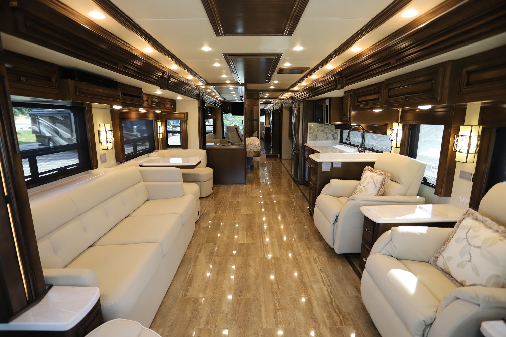 Used 2019 Newmar Dutch Star 4363 Class A  For Sale