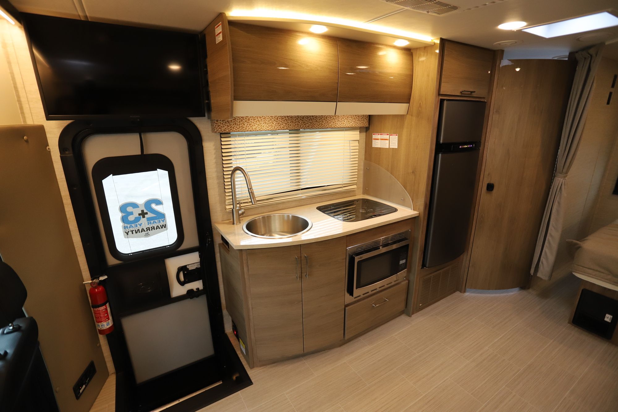 New 2021 Jayco Melbourne Prestige 24LP Class C  For Sale