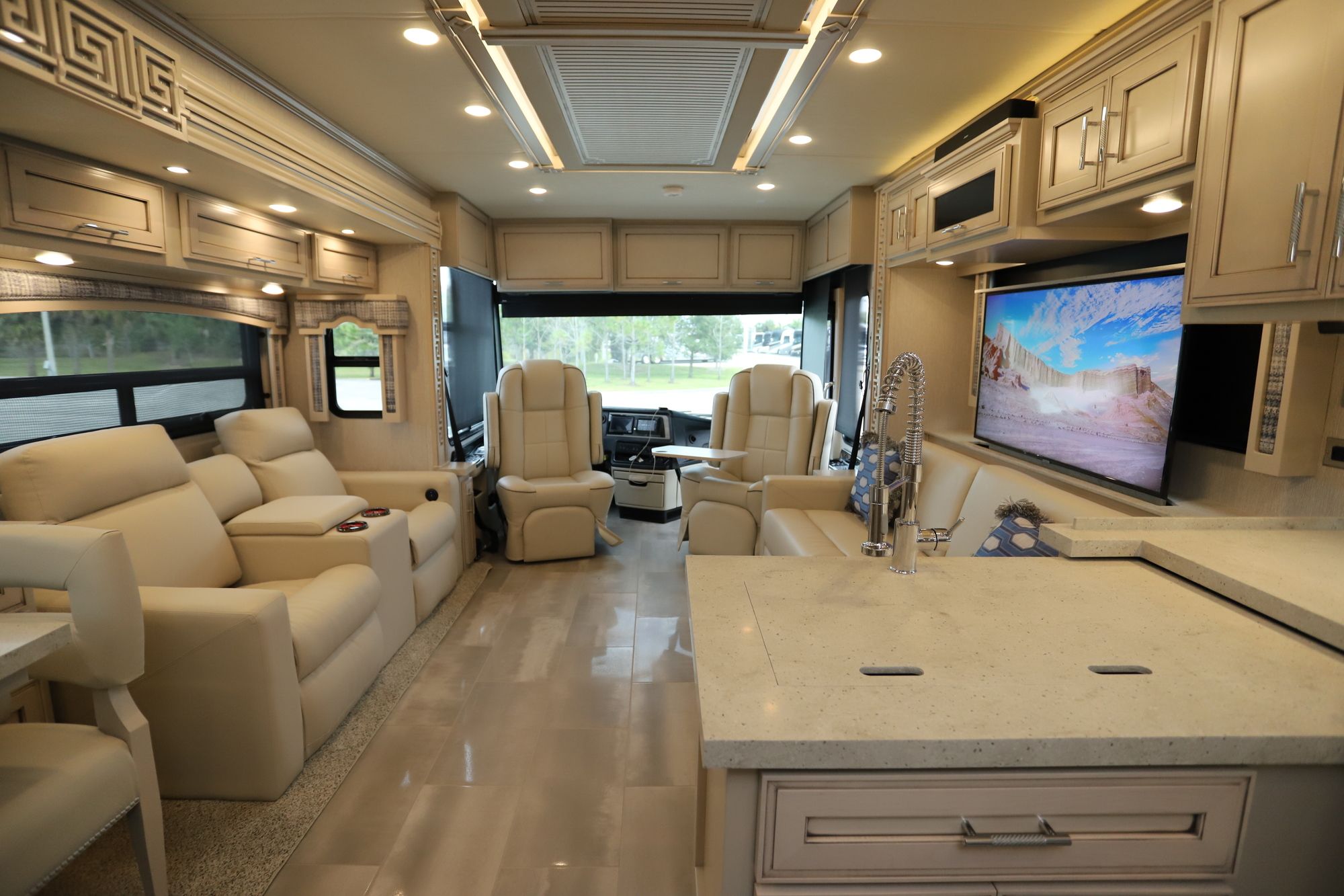 New 2021 Newmar Ventana 3717 Class A  For Sale