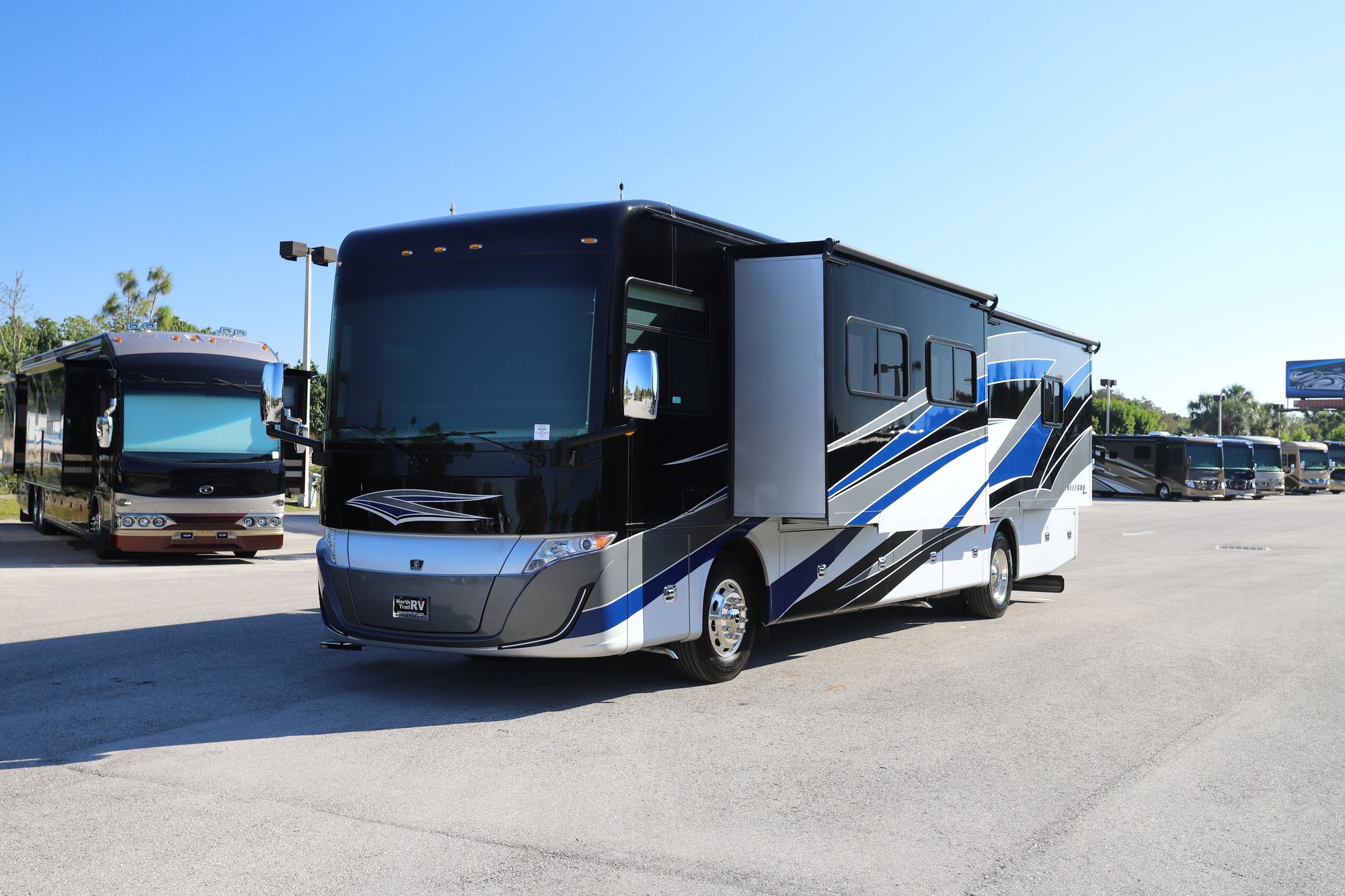 Used 2020 Tiffin Motor Homes Allegro Red 37PA Class A  For Sale