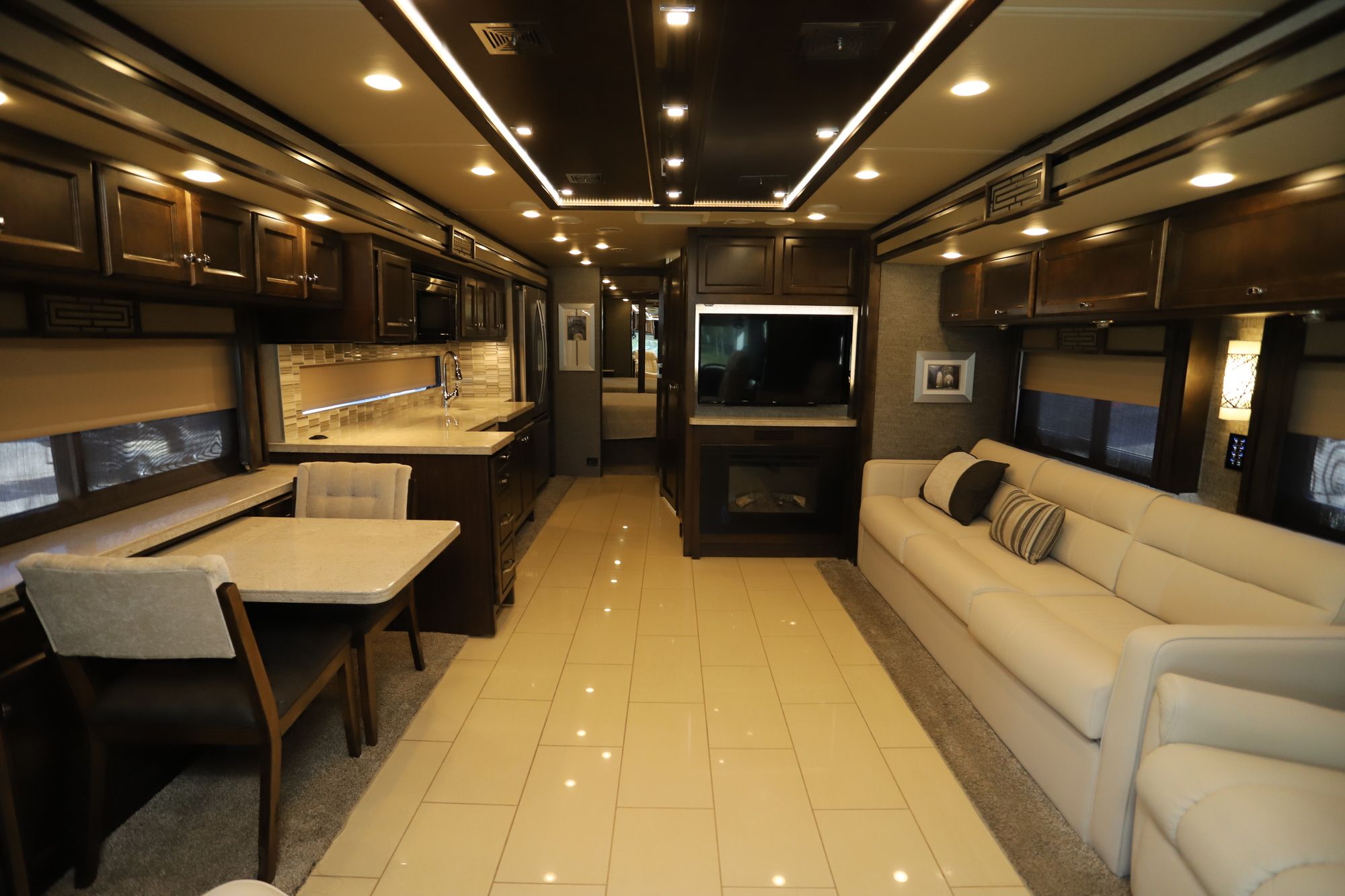 Used 2020 Tiffin Motor Homes Allegro Red 37PA Class A  For Sale