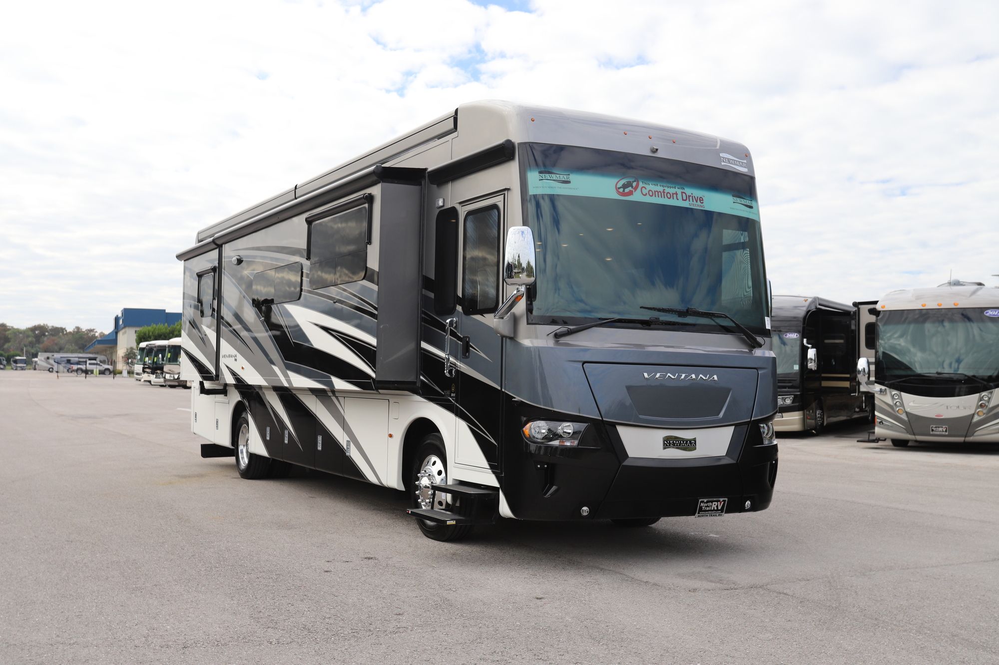 New 2021 Newmar Ventana 3717 Class A  For Sale