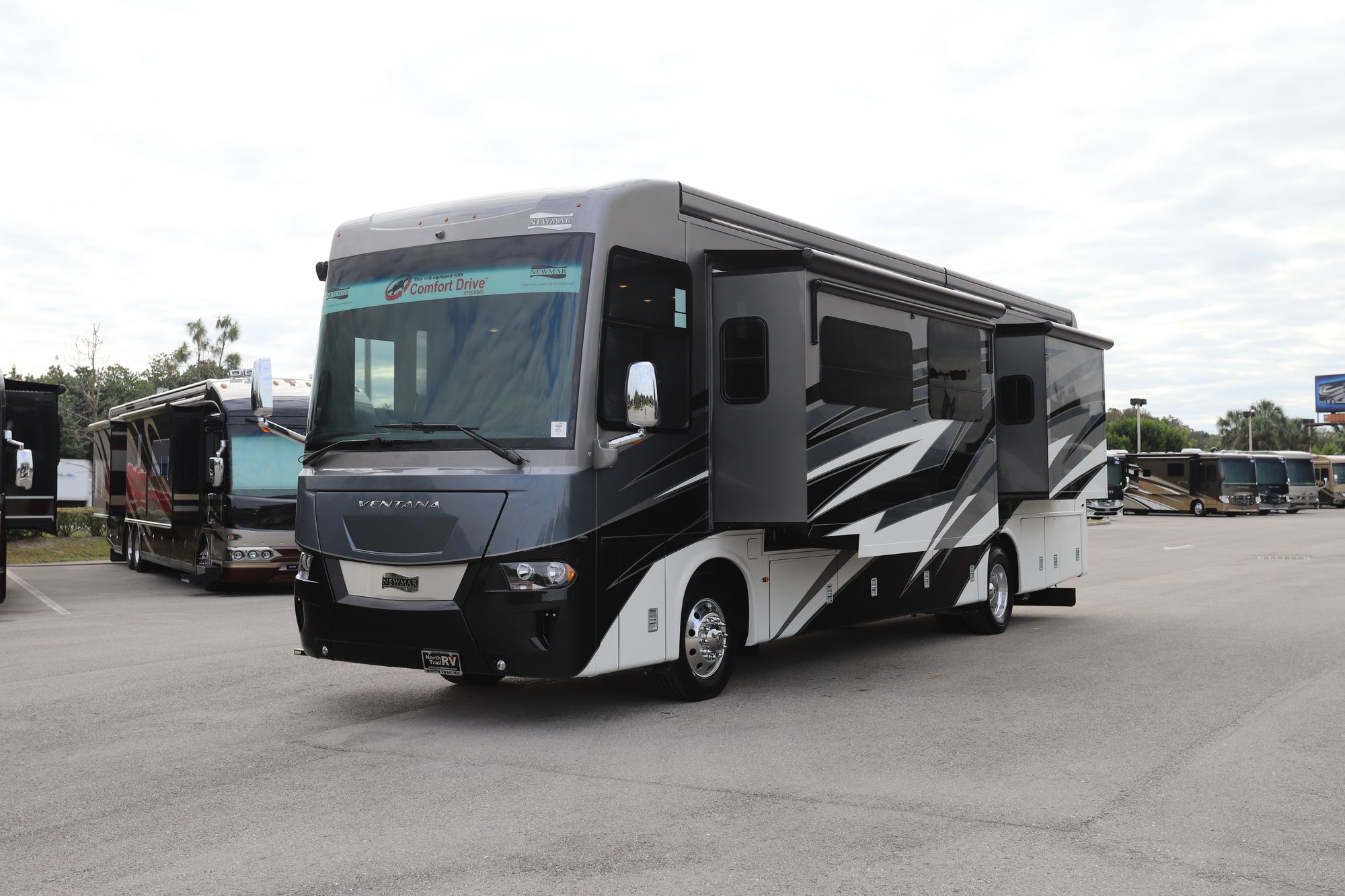 New 2021 Newmar Ventana 3717 Class A  For Sale