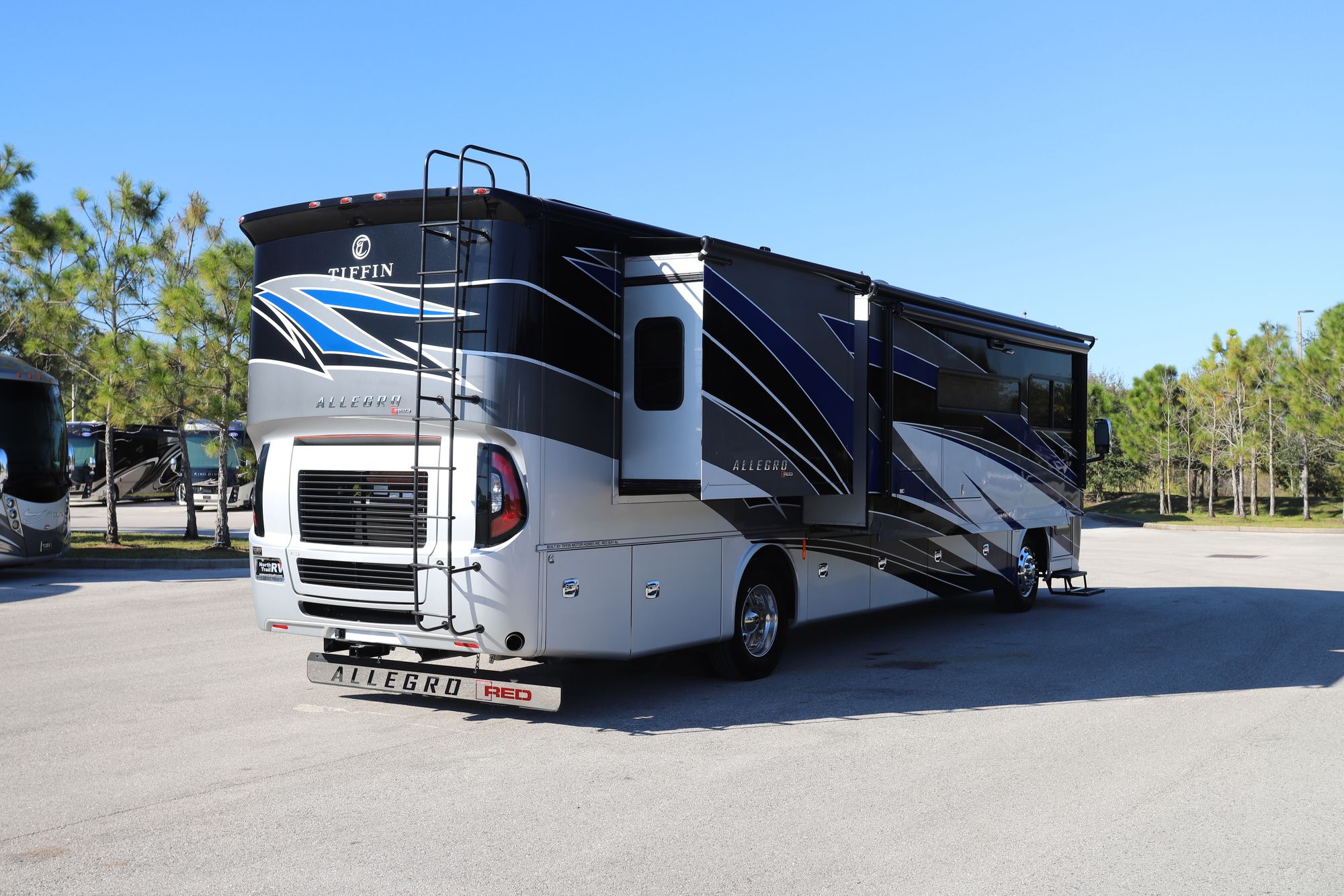 Used 2020 Tiffin Motor Homes Allegro Red 37PA Class A  For Sale