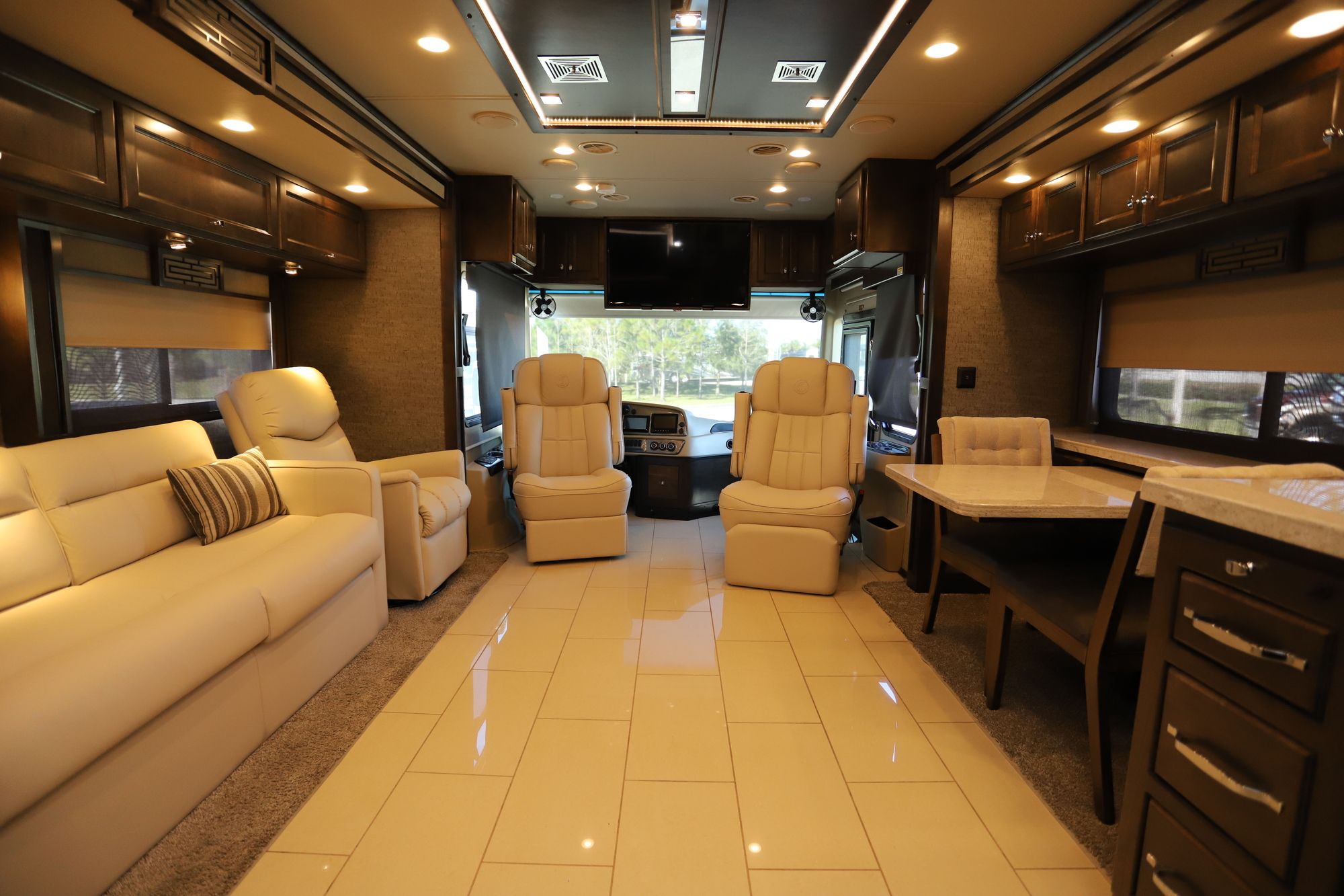 Used 2020 Tiffin Motor Homes Allegro Red 37PA Class A  For Sale