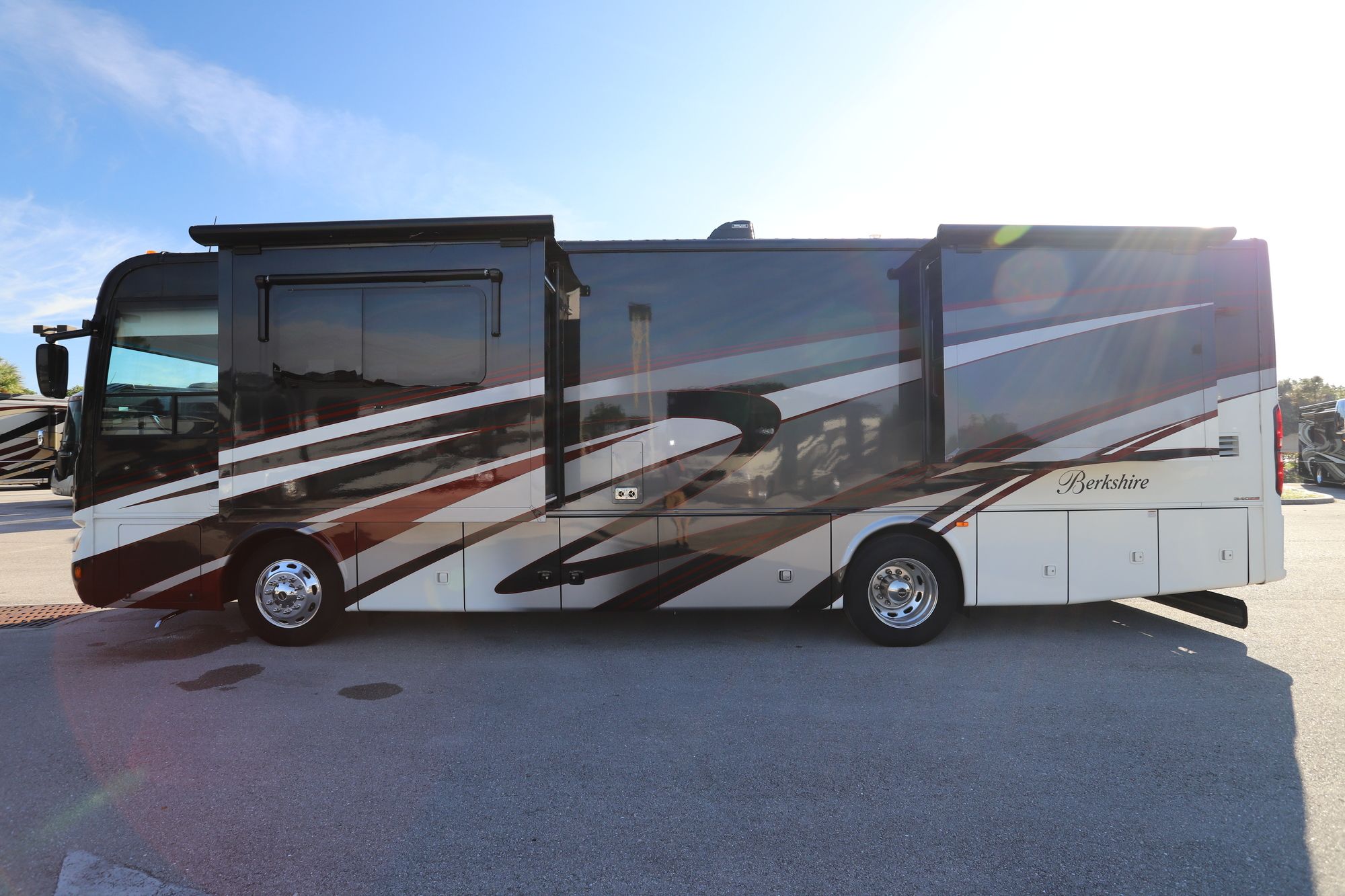 Used 2018 Forest River Berkshire 34QS Class A  For Sale