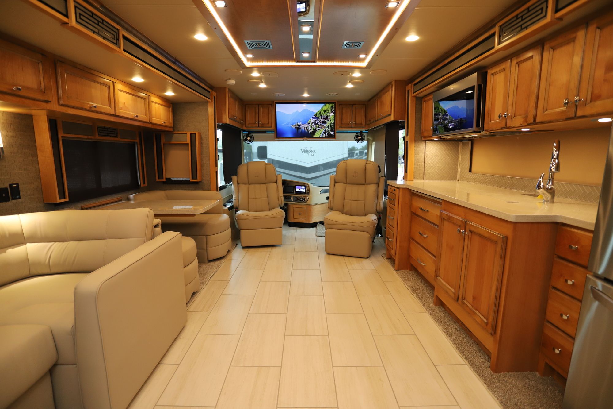 New 2021 Tiffin Motor Homes Allegro Red 38KA Class A  For Sale