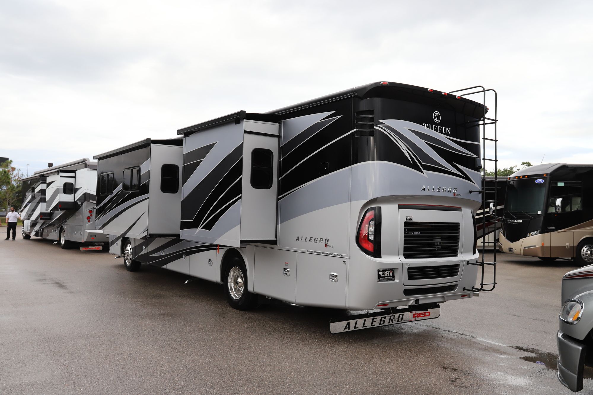 New 2021 Tiffin Motor Homes Allegro Red 38KA Class A  For Sale