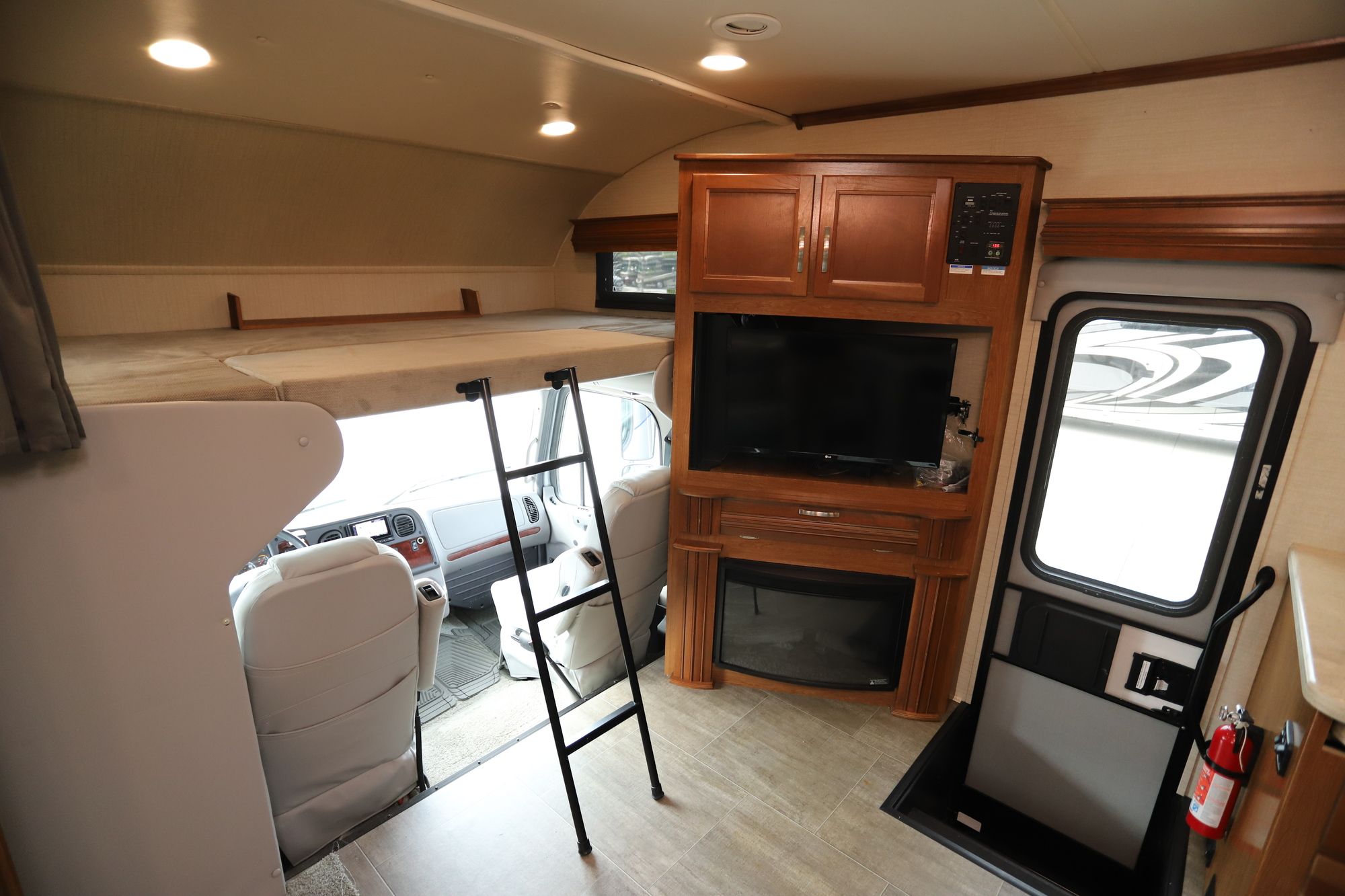 Used 2018 Jayco Seneca 37TS Class C  For Sale