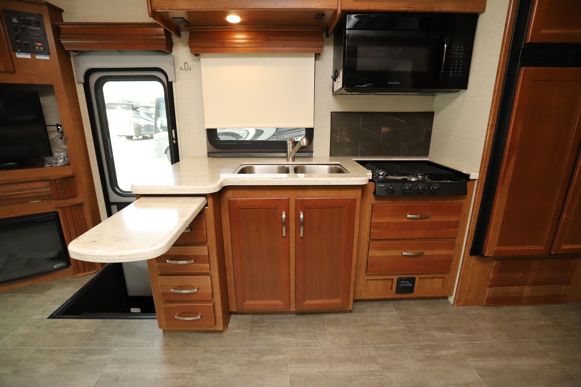 Used 2018 Jayco Seneca 37TS Class C  For Sale