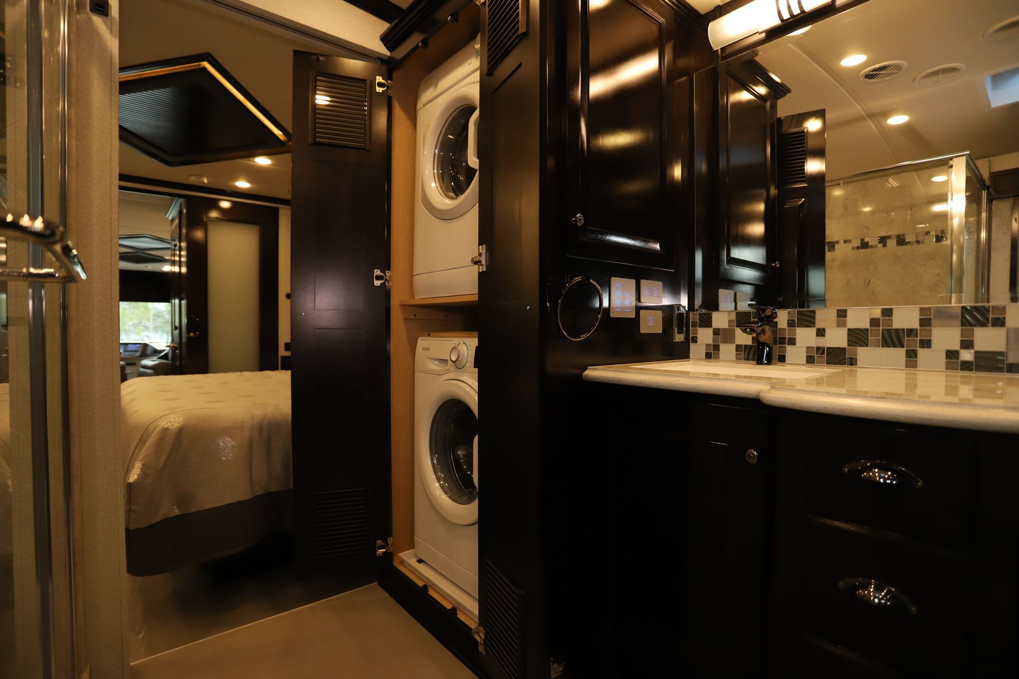 New 2021 Newmar Dutch Star 4369 Class A  For Sale