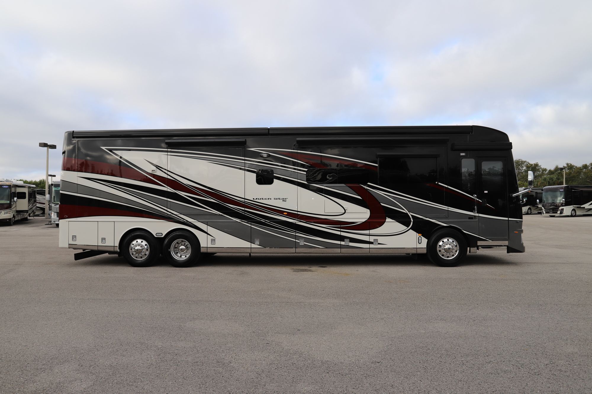 New 2021 Newmar Dutch Star 4369 Class A  For Sale