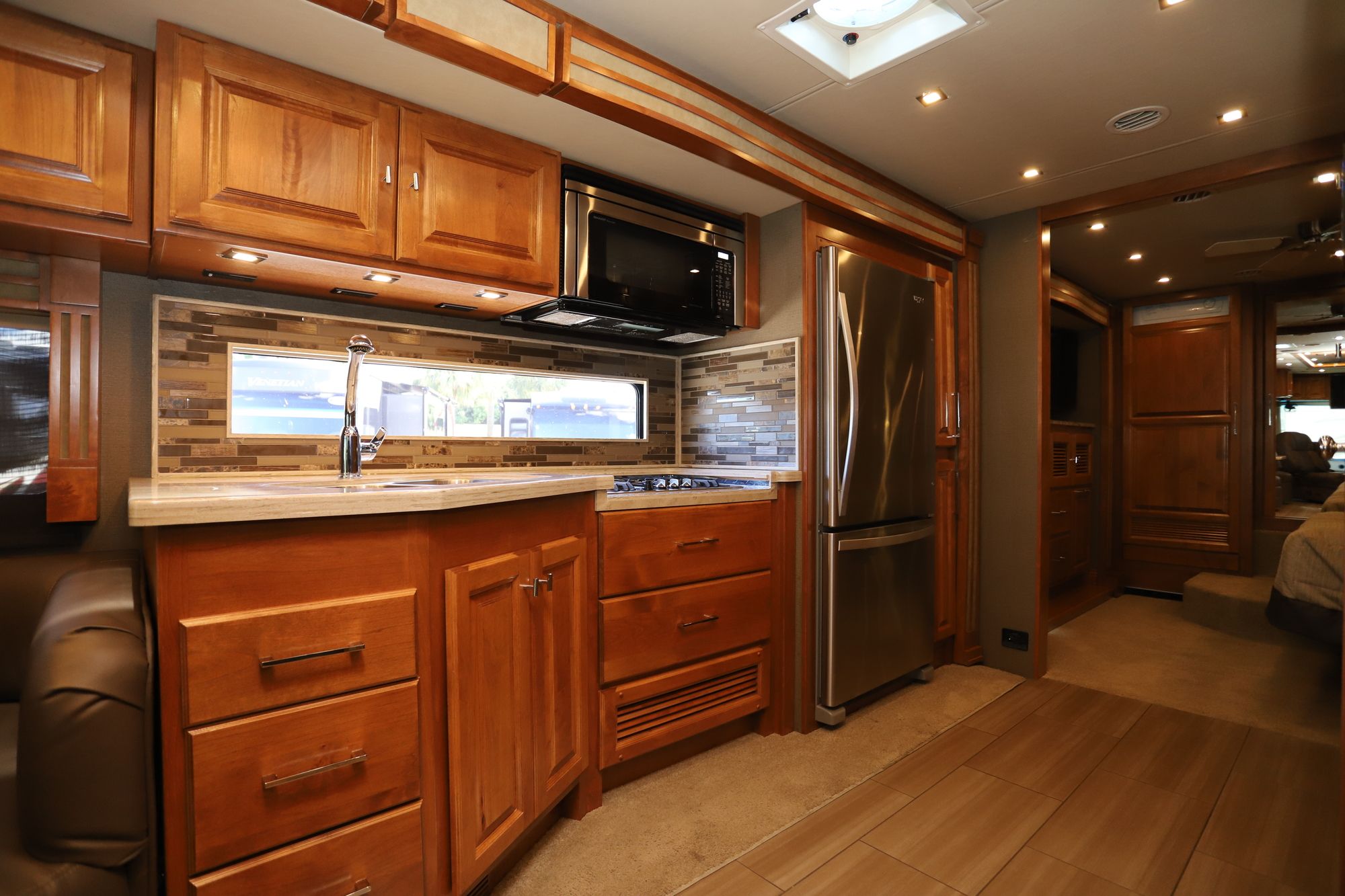 Used 2019 Tiffin Motor Homes Allegro Red 33AA Class A  For Sale