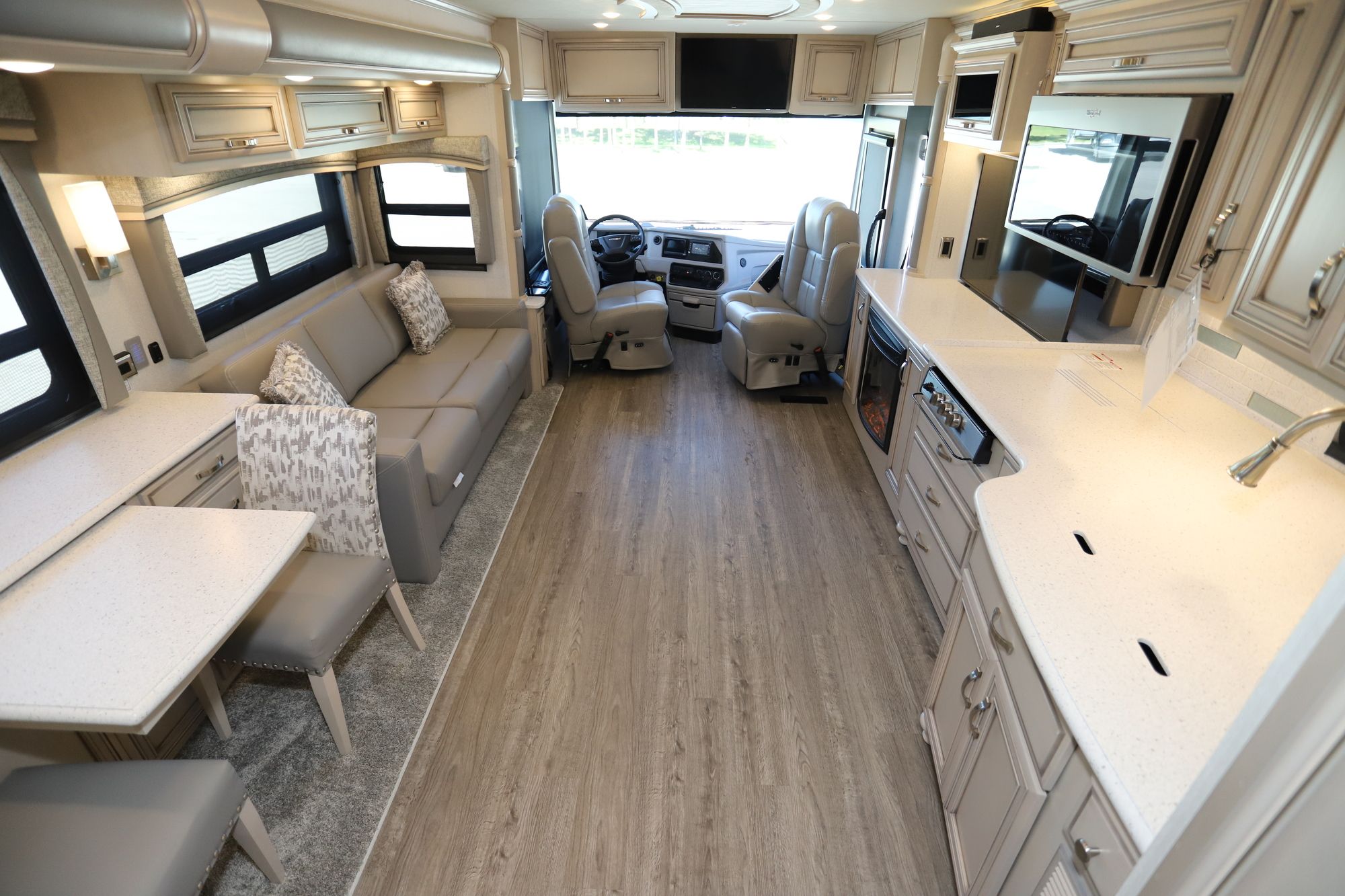 New 2021 Newmar Kountry Star 3709 Class A  For Sale