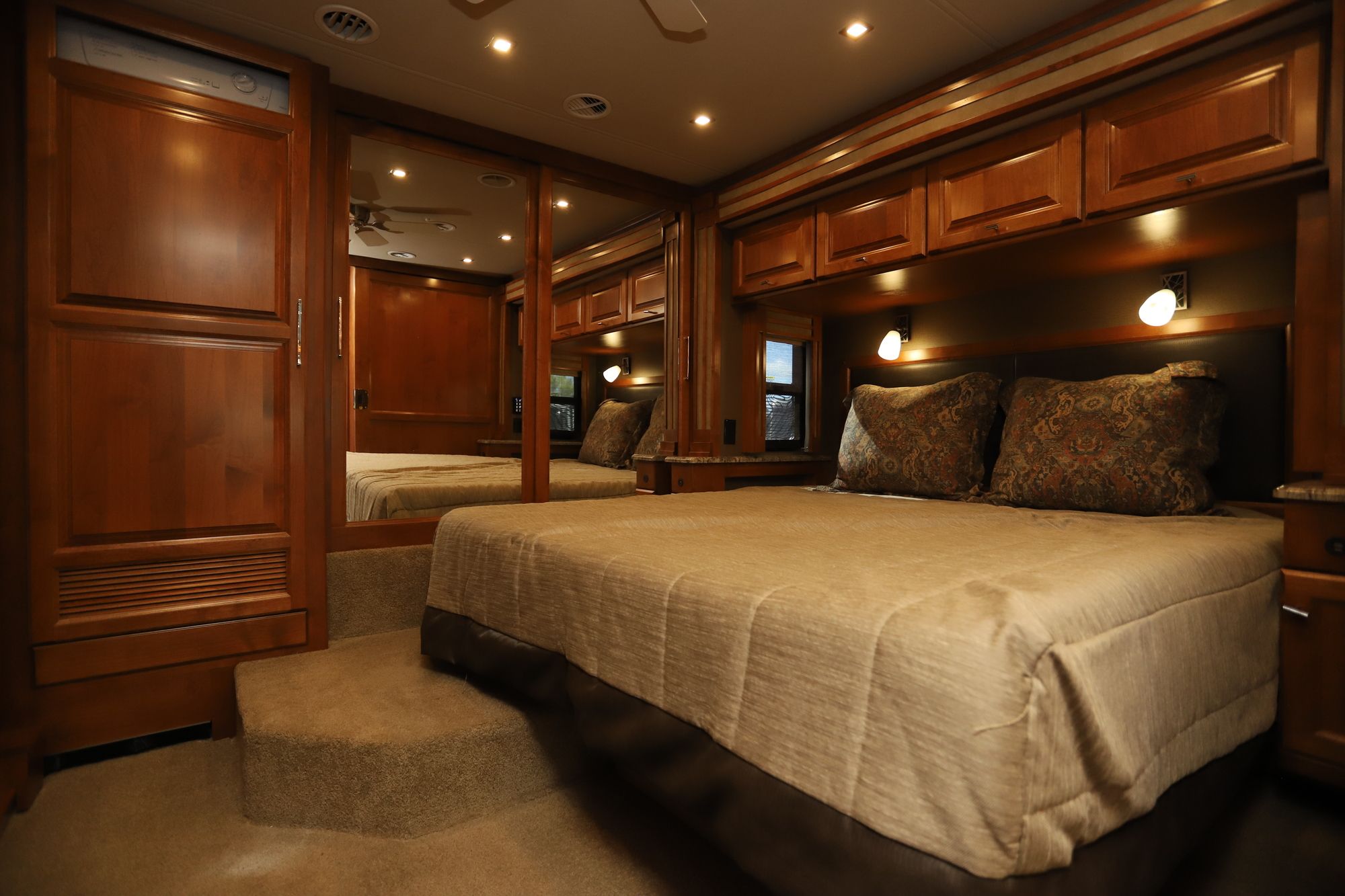 Used 2019 Tiffin Motor Homes Allegro Red 33AA Class A  For Sale