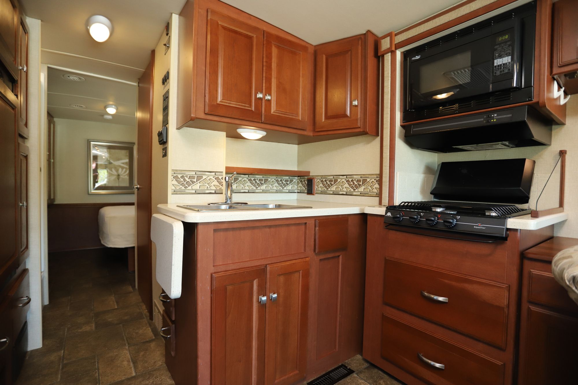 Used 2015 Itasca Sun Star 30T Class A  For Sale