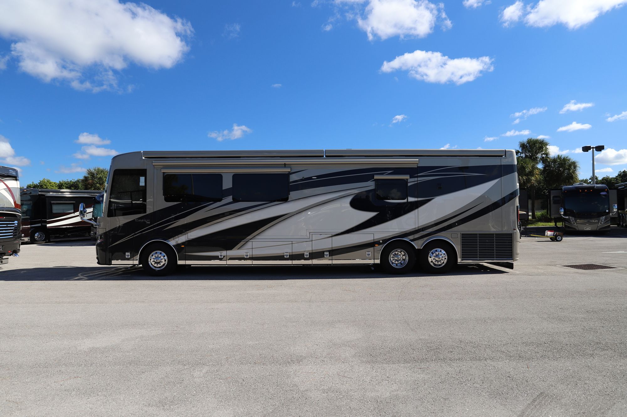 New 2021 Newmar Essex 4551 Class A  For Sale