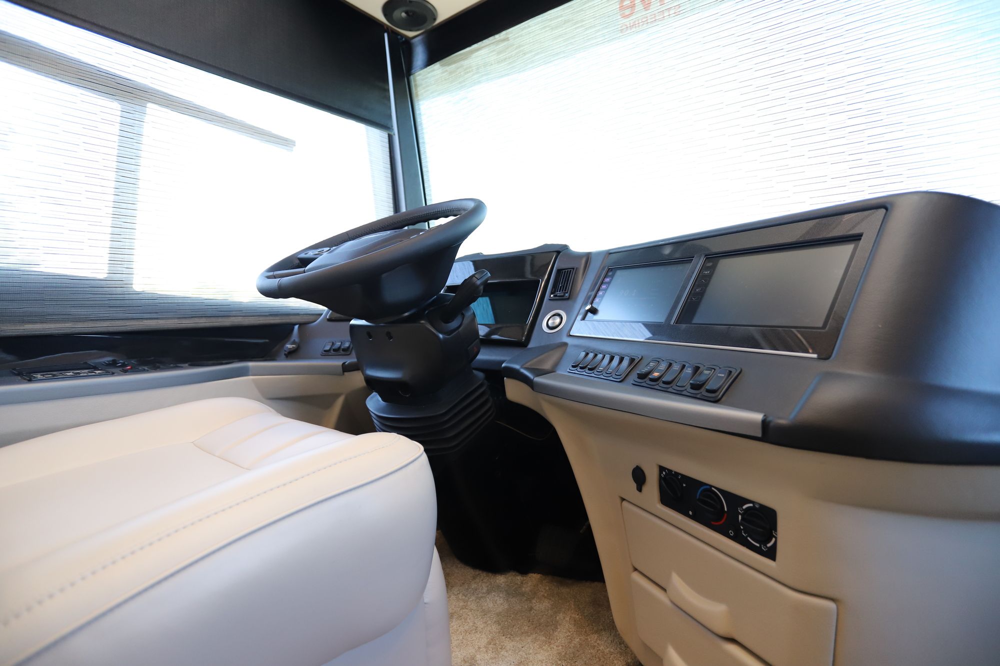 New 2021 Newmar New Aire 3541 Class A  For Sale