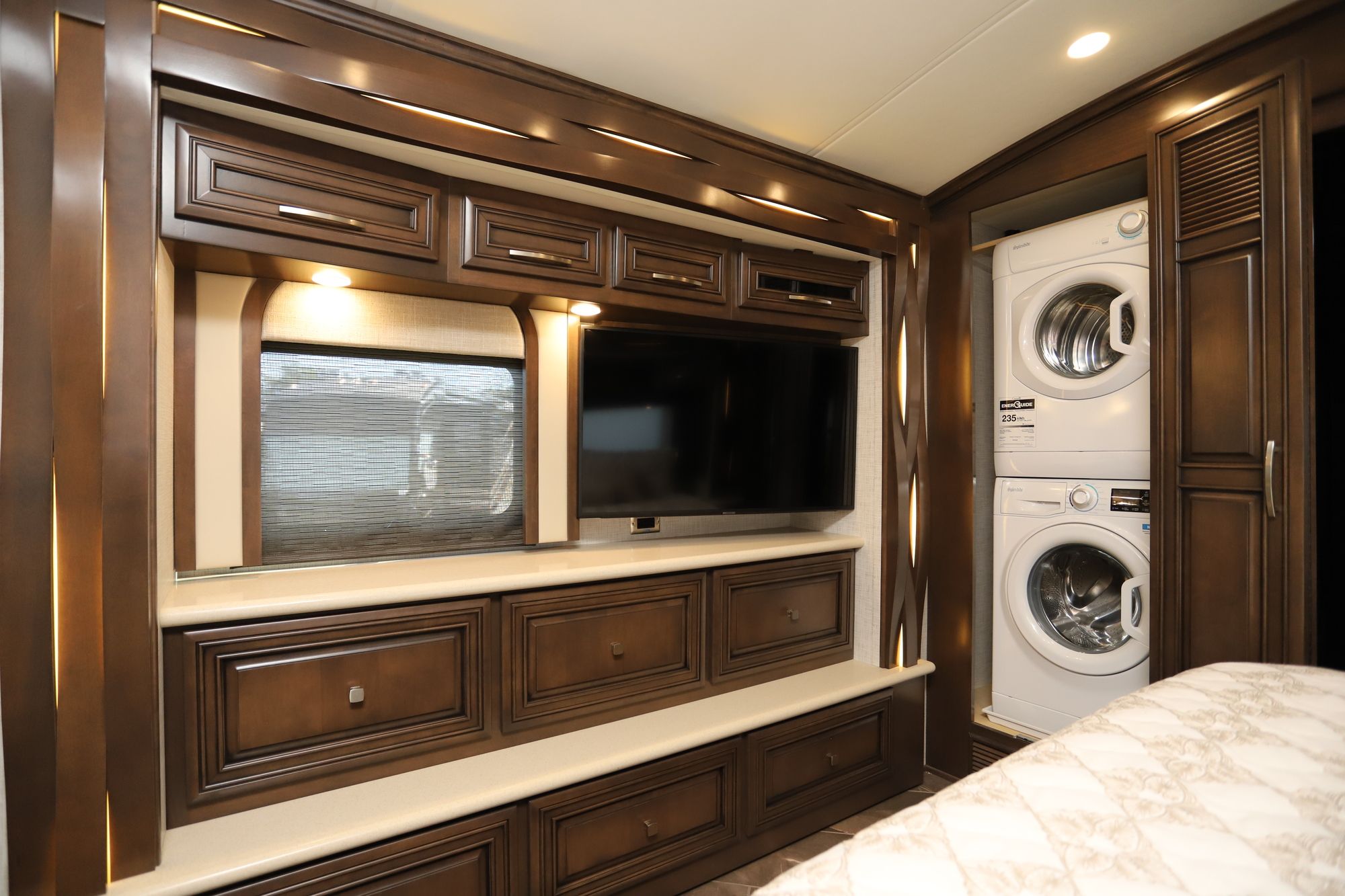 New 2021 Newmar New Aire 3541 Class A  For Sale