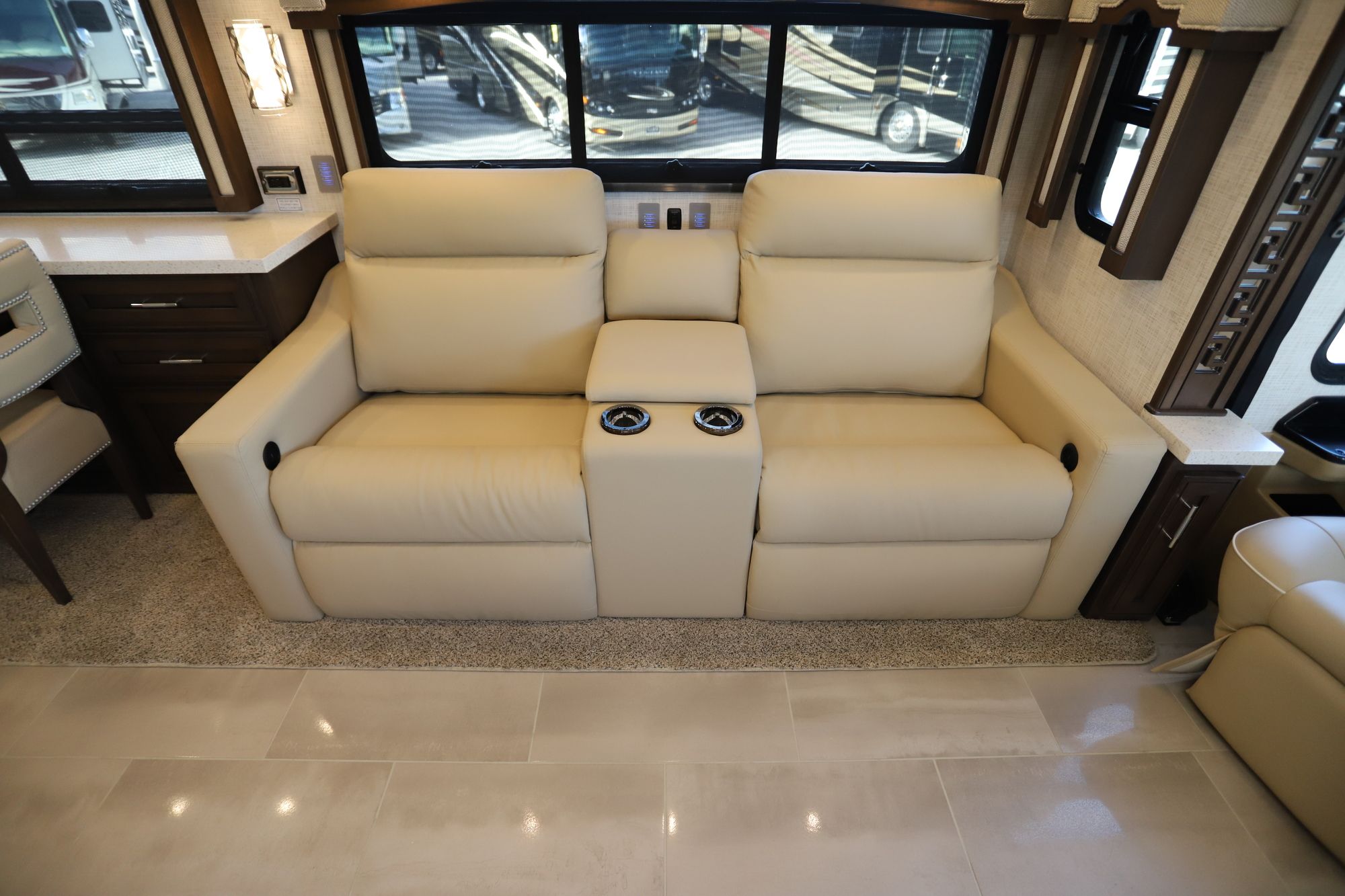 New 2021 Newmar Ventana 4037 Class A  For Sale