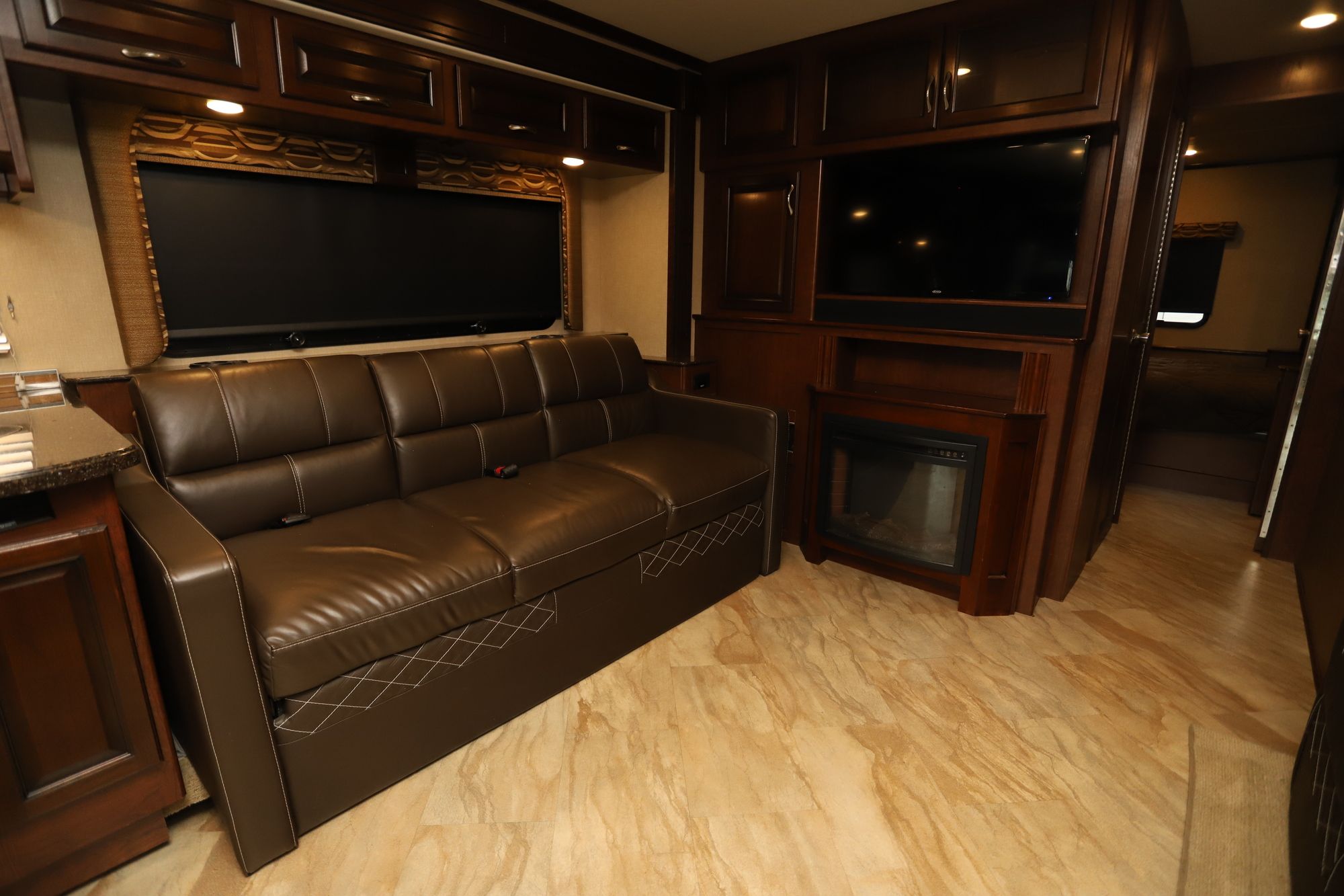 Used 2017 Fleetwood Bounder 36X Class A  For Sale