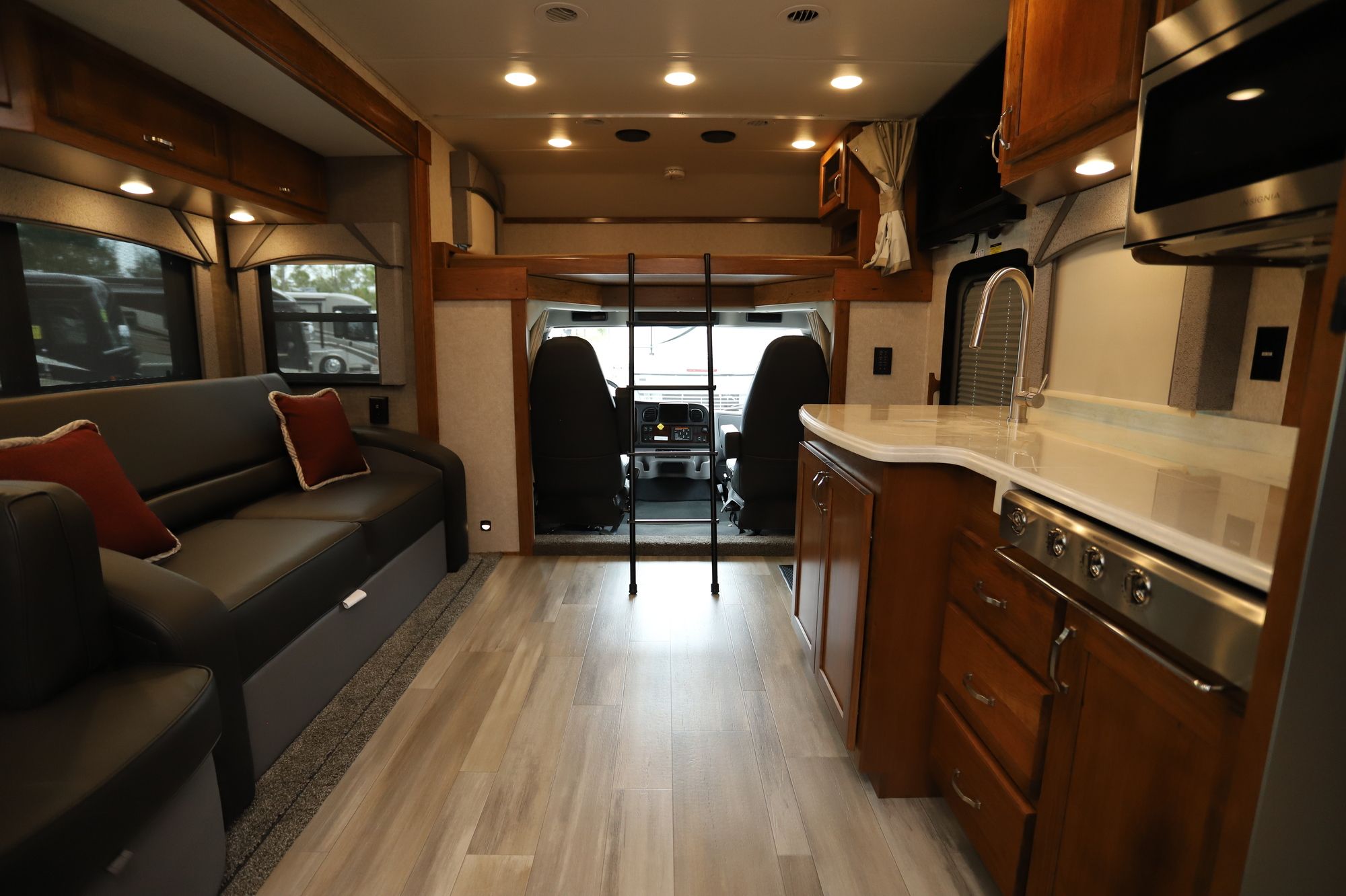 New 2021 Renegade Rv Valencia 38BB Super C  For Sale