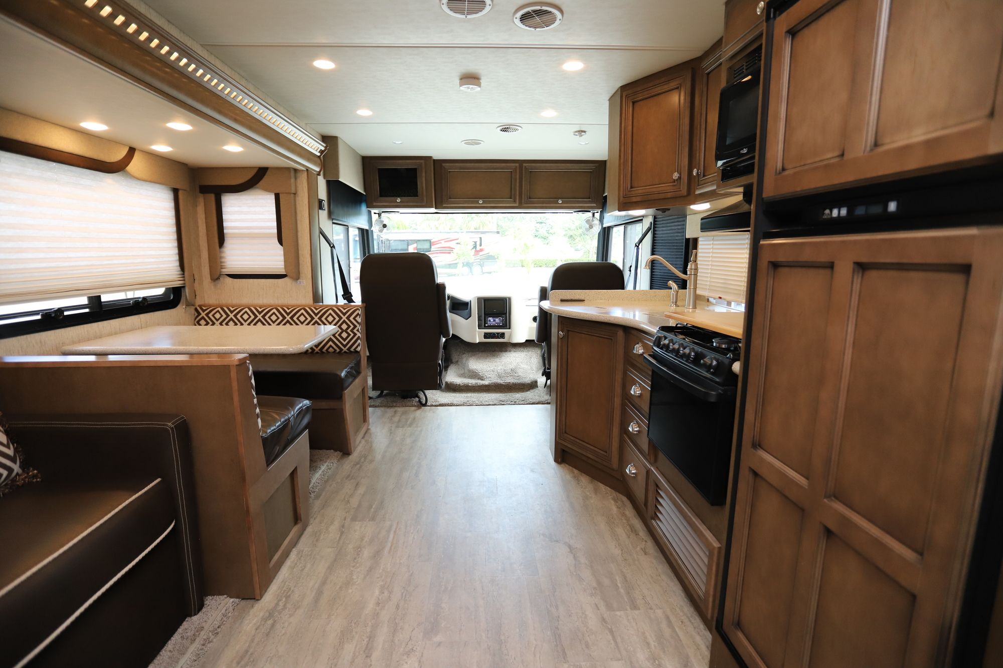 Used 2019 Newmar Baystar Sport 3307 Class A  For Sale