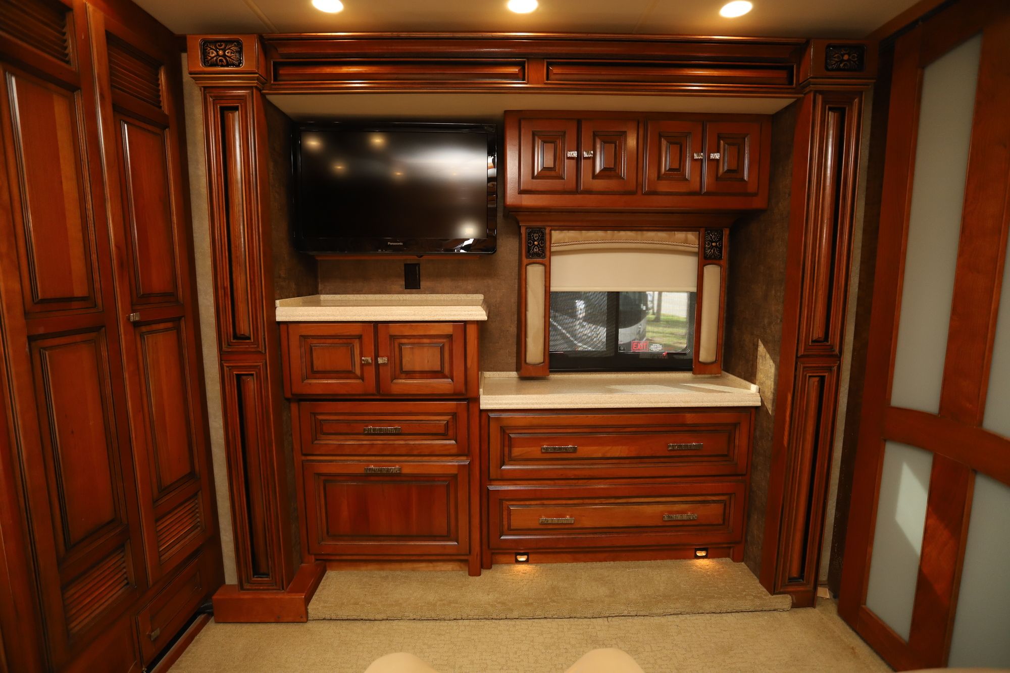 Used 2011 Tiffin Motor Homes Allegro Bus 40QXP Class A  For Sale