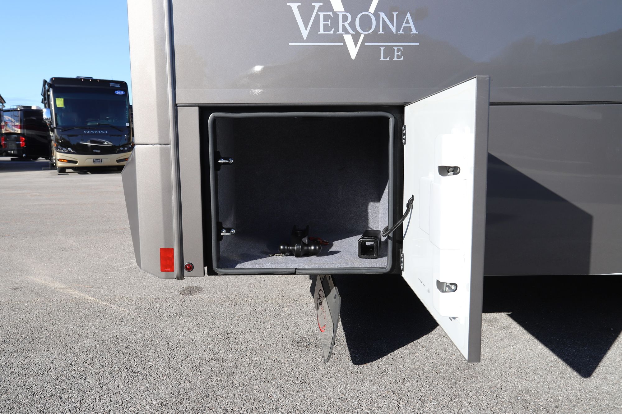 Used 2017 Renegade Rv Verona Le 40LTS Super C  For Sale