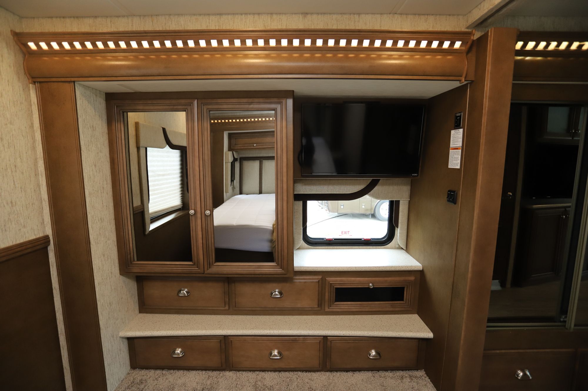 Used 2019 Newmar Baystar Sport 3307 Class A  For Sale