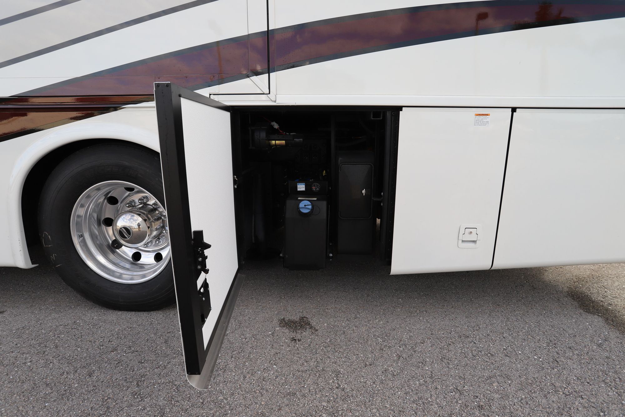 New 2021 Newmar Kountry Star 4037 Class A  For Sale
