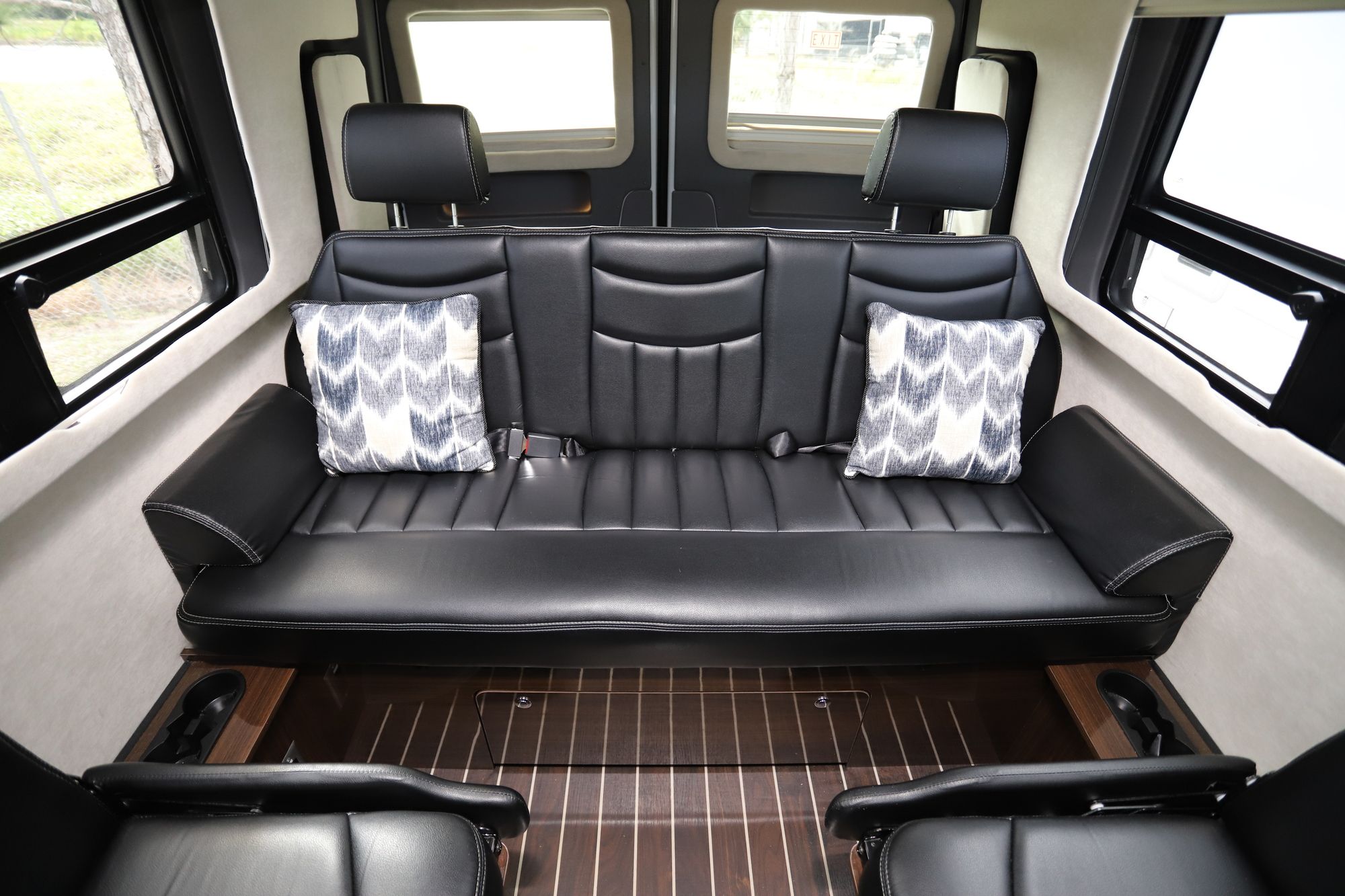 Used 2015 Airstream Interstate LOUNGE Class B  For Sale