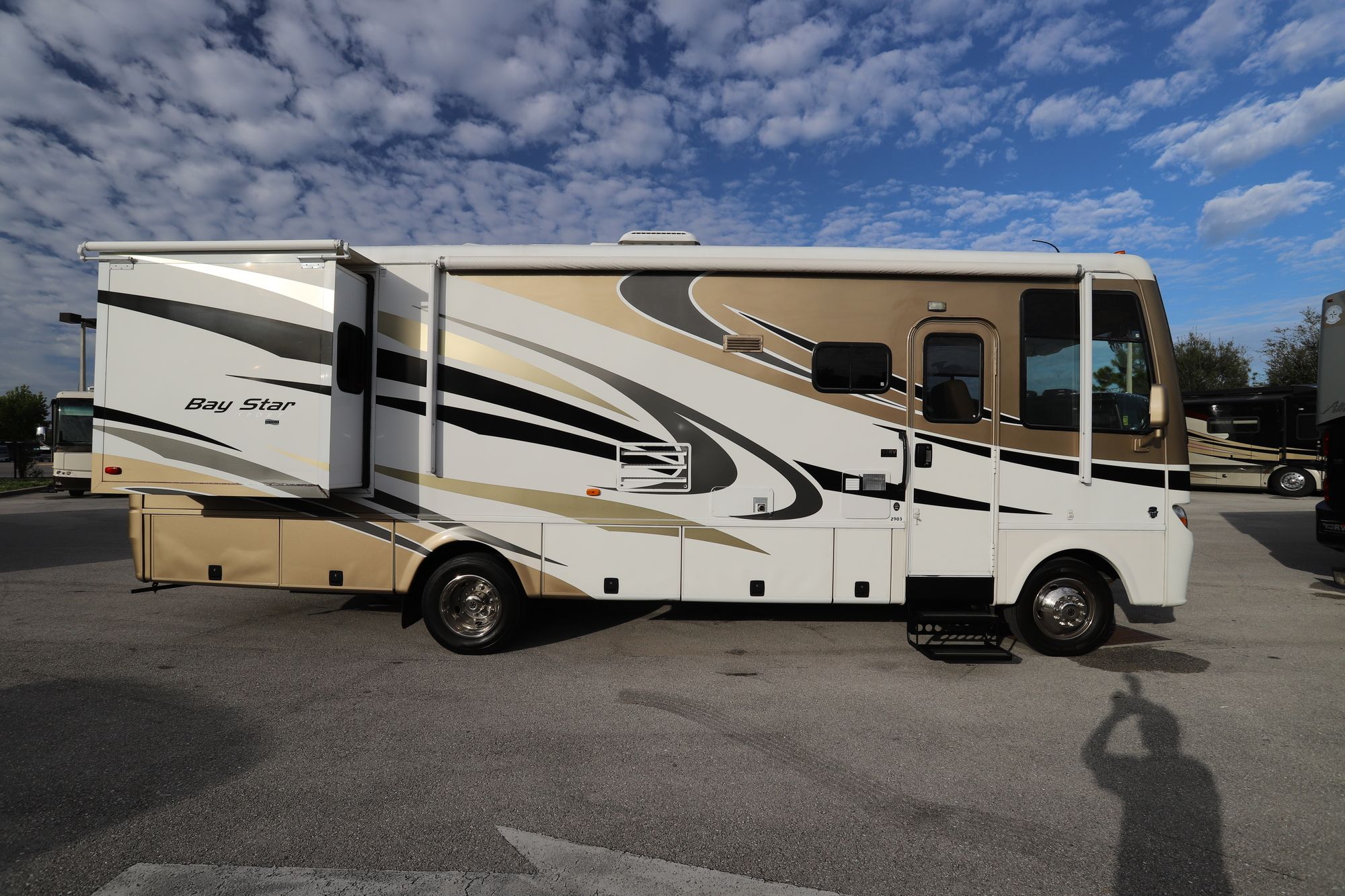 Used 2014 Newmar Baystar Sport 2903 Class A  For Sale