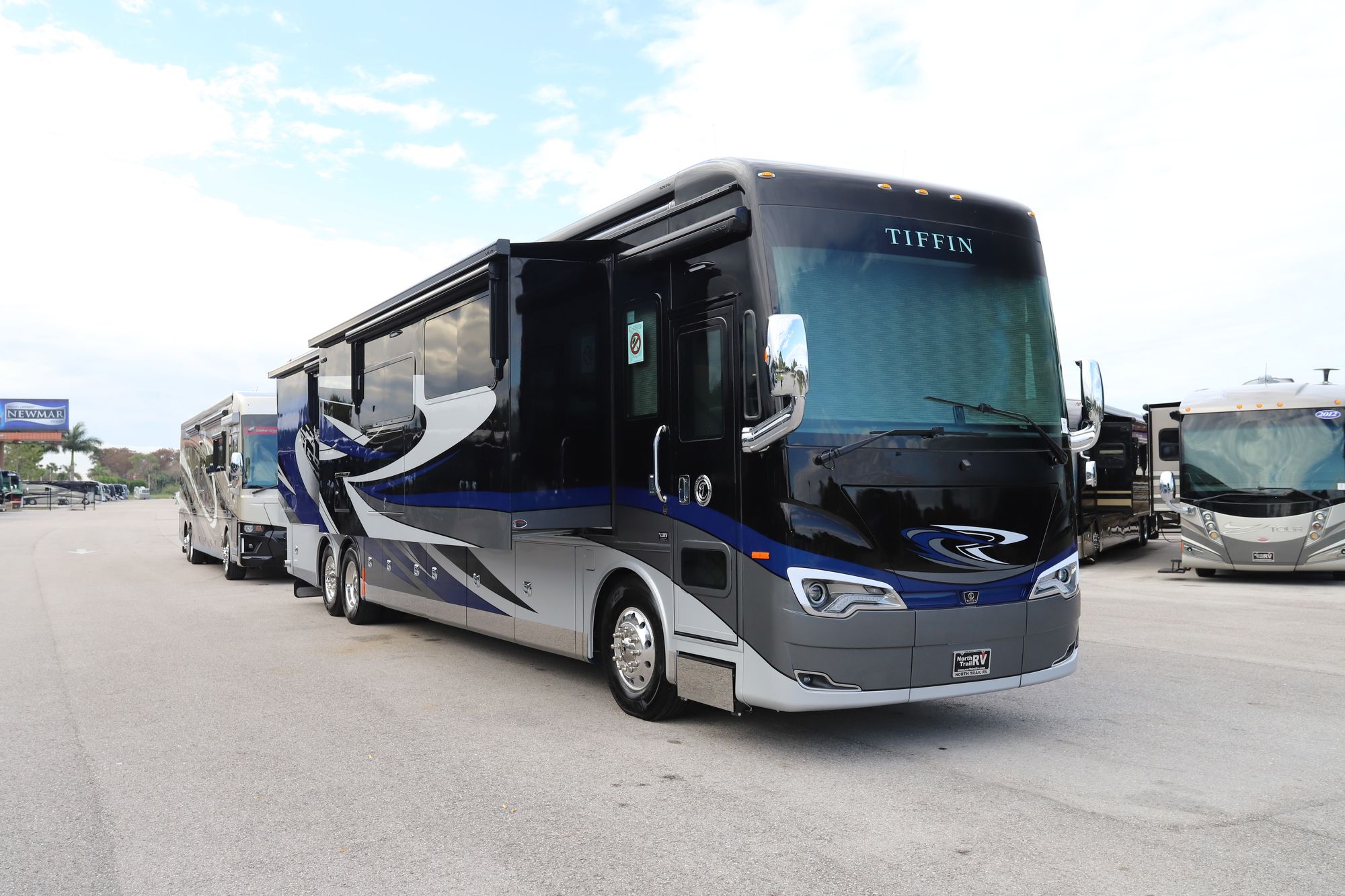 New 2021 Tiffin Motor Homes Allegro Bus 45OPP Class A  For Sale