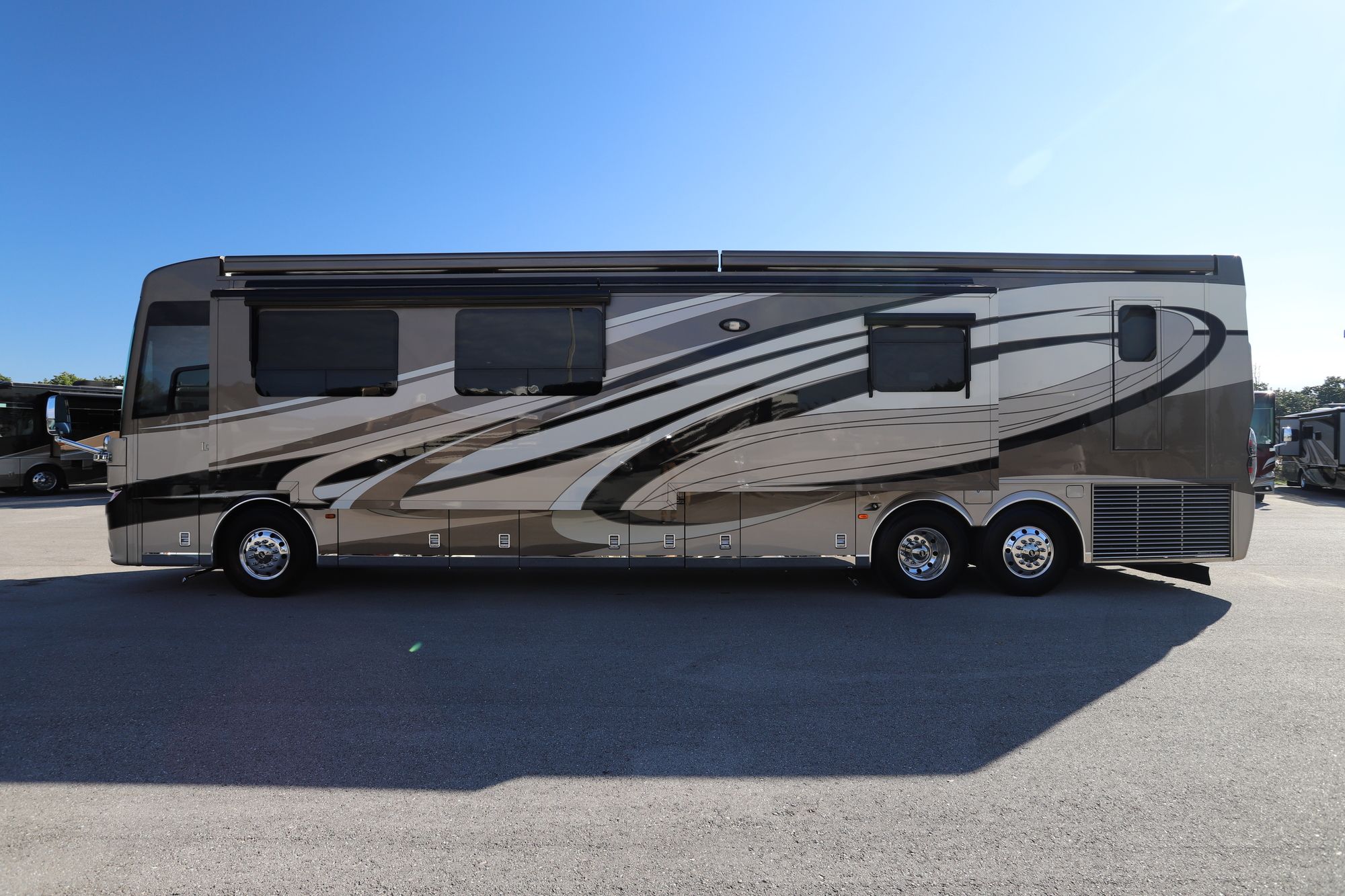 Used 2017 Newmar London Aire 4519 Class A  For Sale