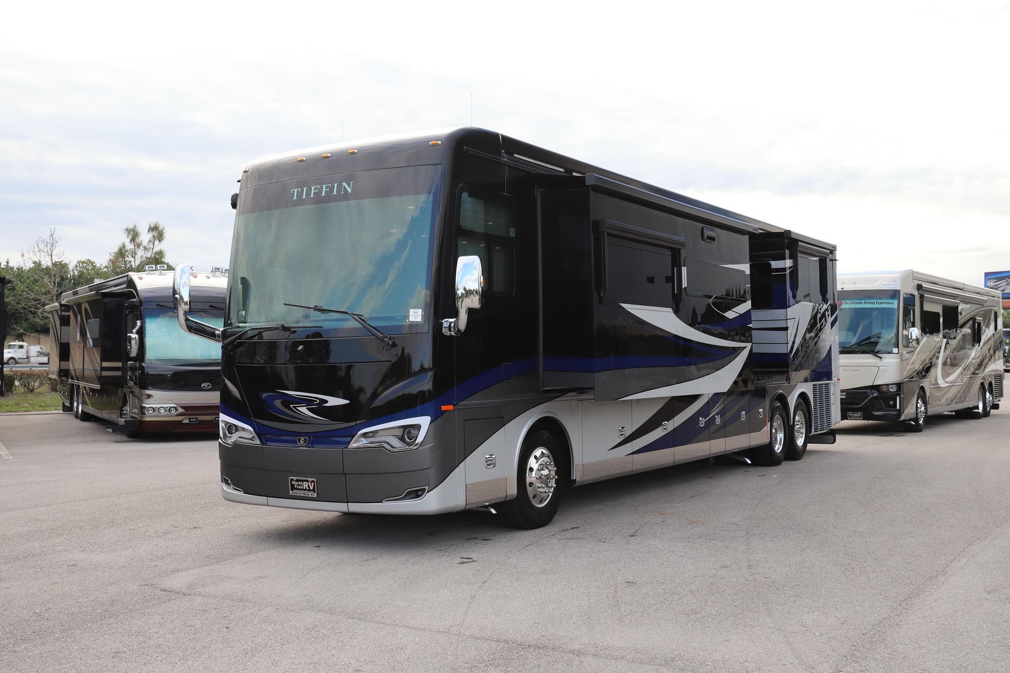 New 2021 Tiffin Motor Homes Allegro Bus 45OPP Class A  For Sale