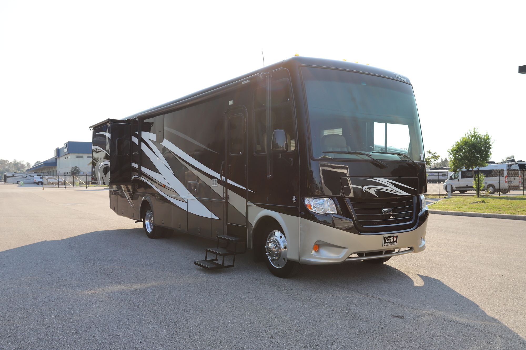 Used 2015 Newmar Bay Star 3401 Class A  For Sale