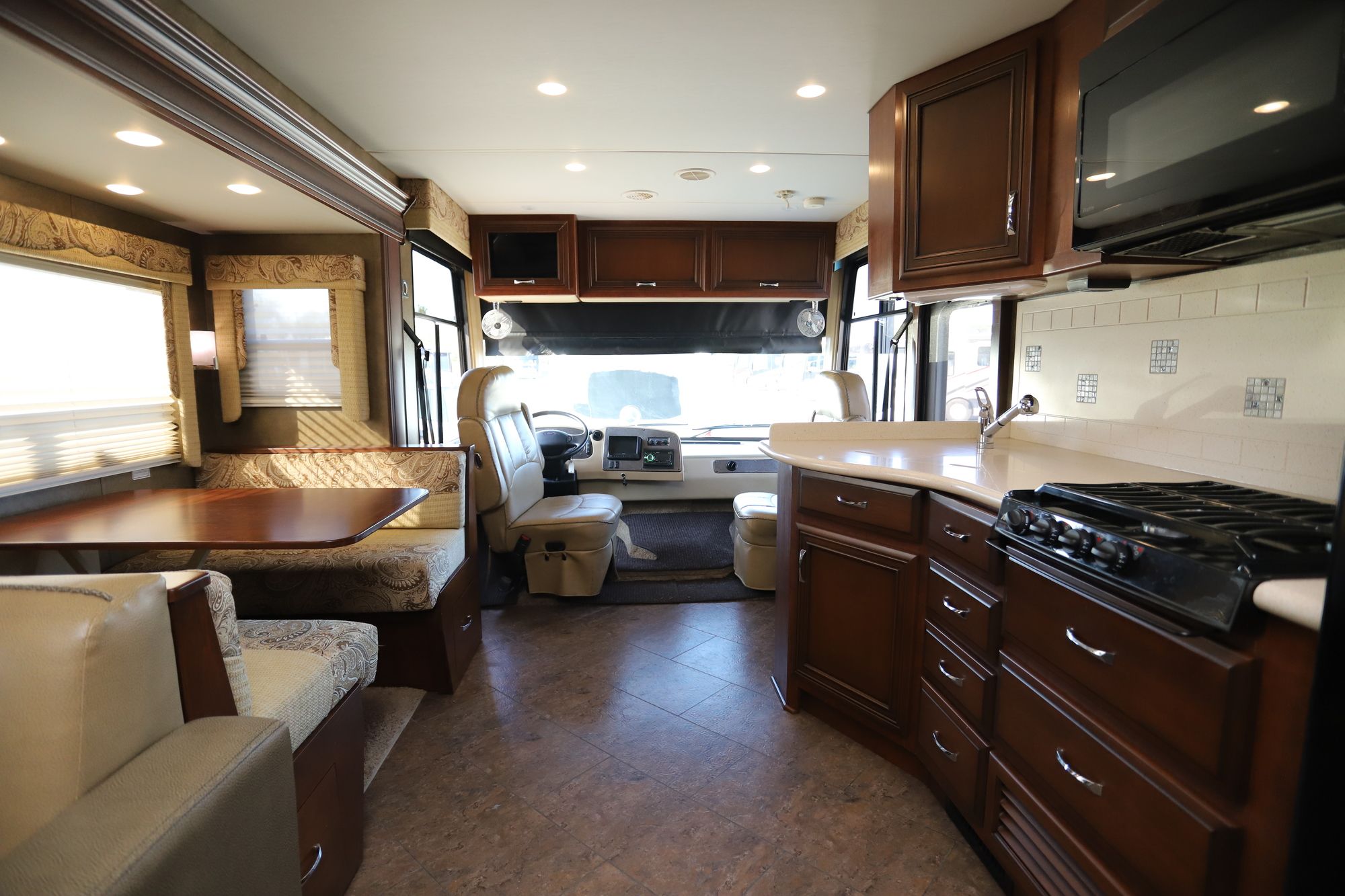 Used 2015 Newmar Bay Star 3401 Class A  For Sale