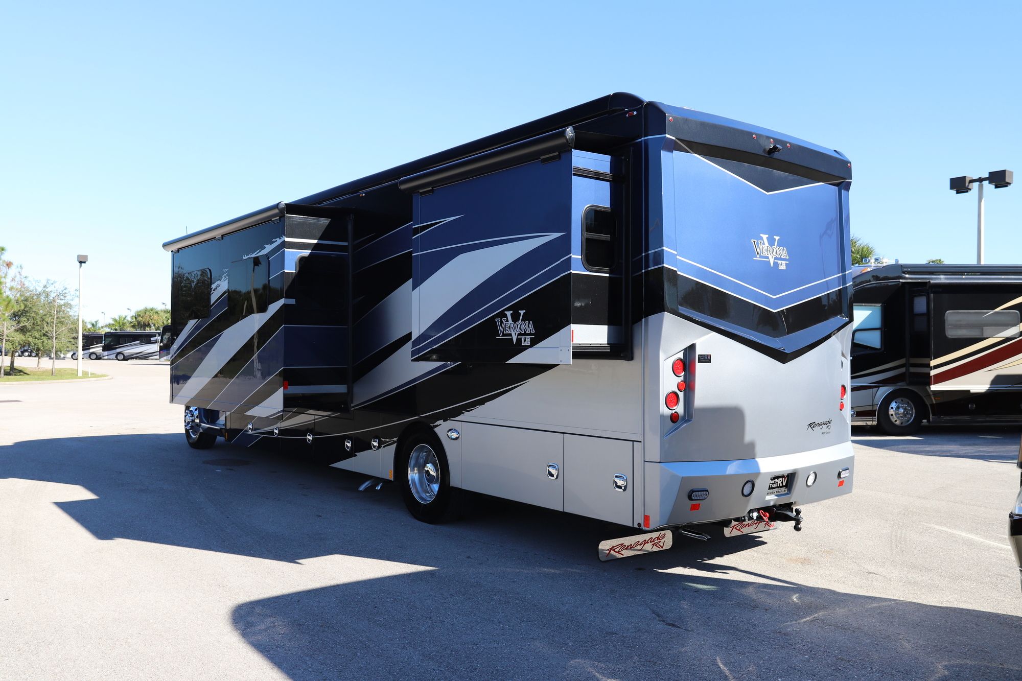 New 2021 Renegade Rv Verona Le 38LDG Super C  For Sale