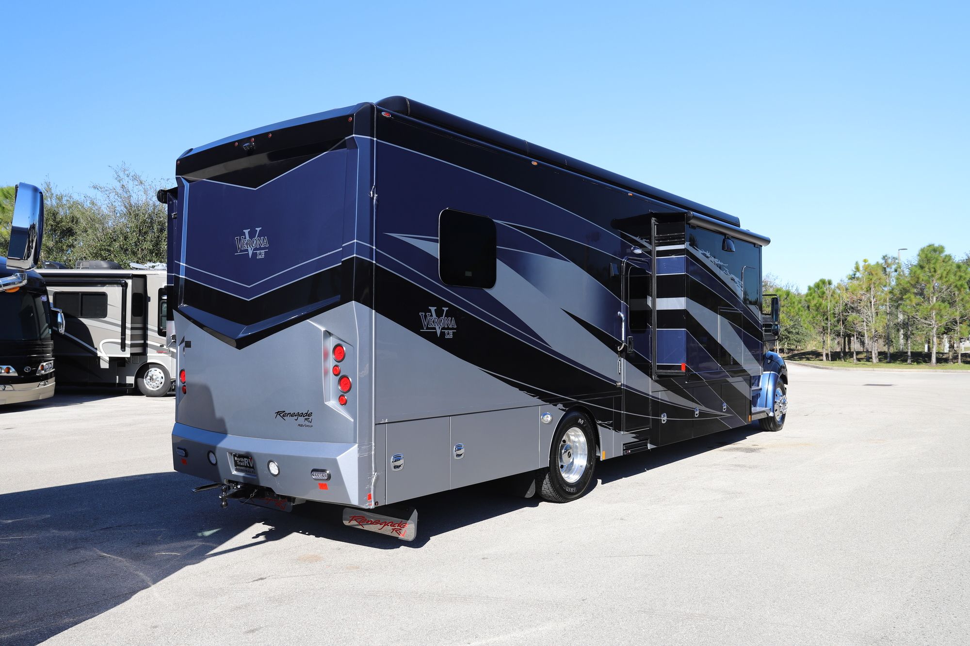 New 2021 Renegade Rv Verona Le 38LDG Super C  For Sale