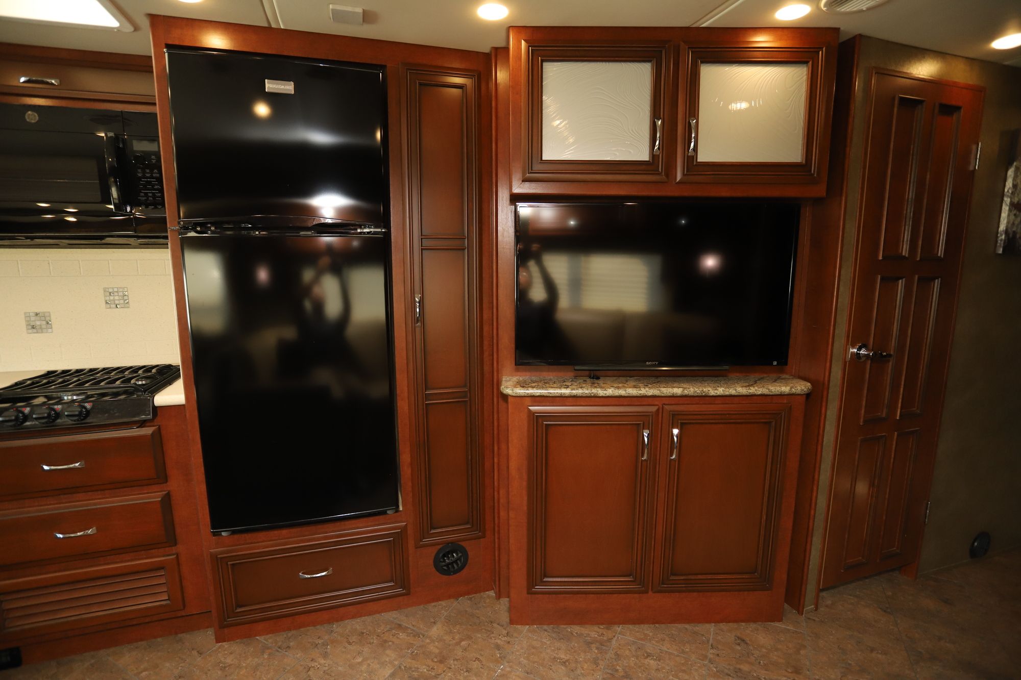 Used 2015 Newmar Bay Star 3401 Class A  For Sale