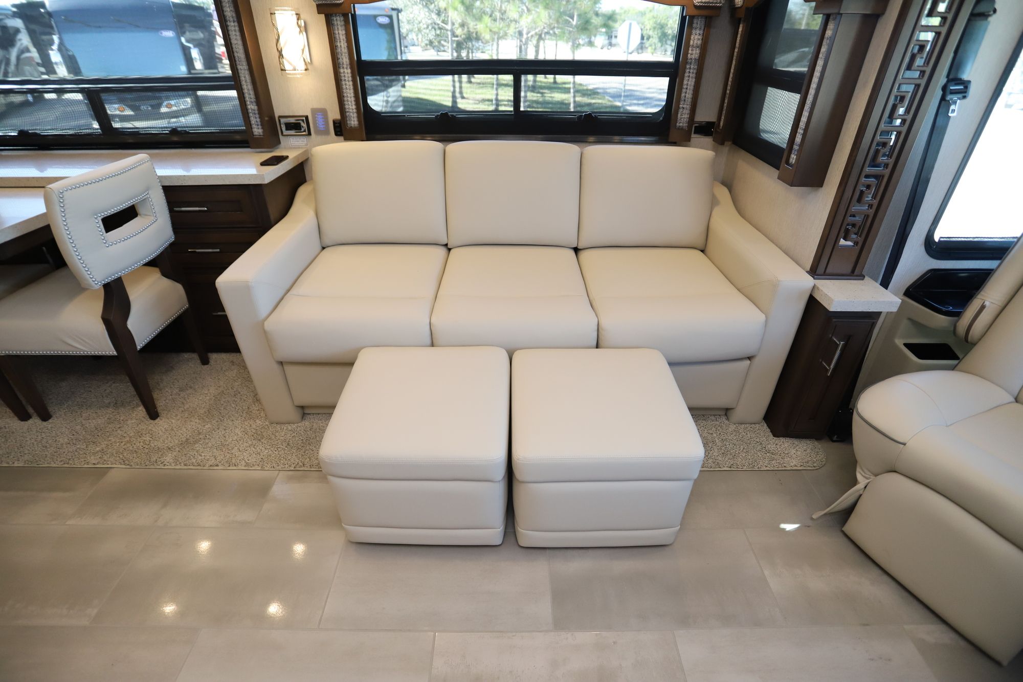 New 2021 Newmar Ventana 3709 Class A  For Sale