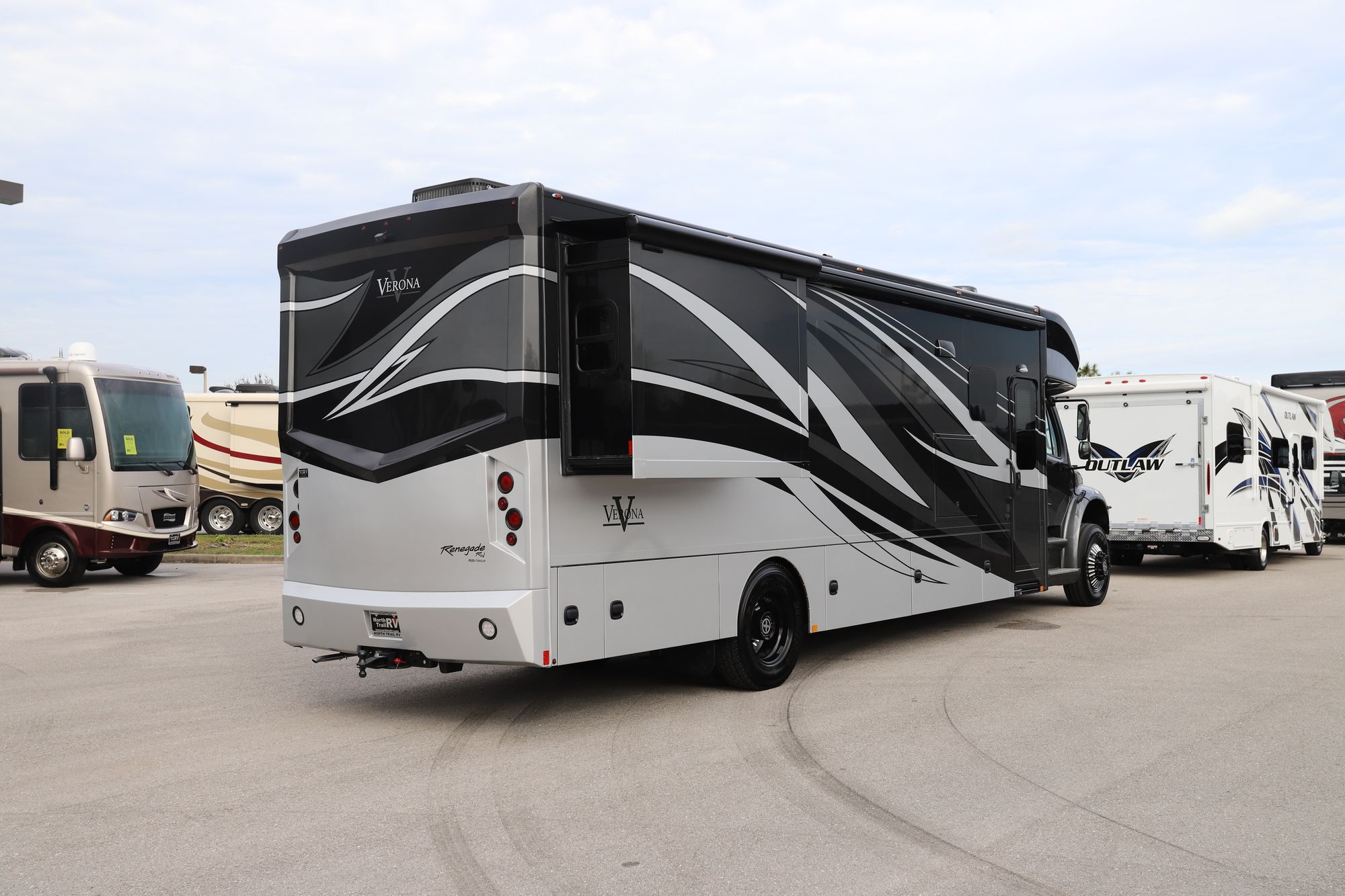 New 2021 Renegade Rv Verona 36VSB Super C  For Sale