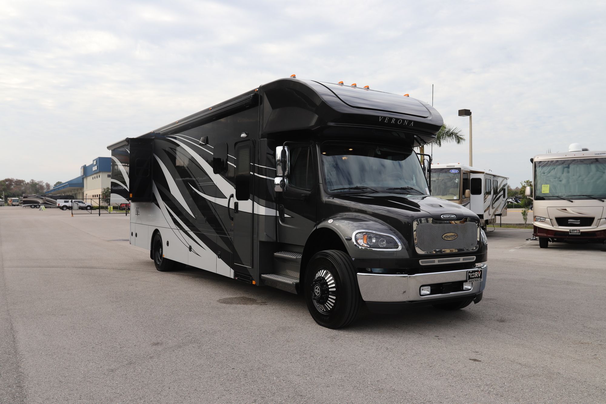 New 2021 Renegade Rv Verona 36VSB Super C  For Sale