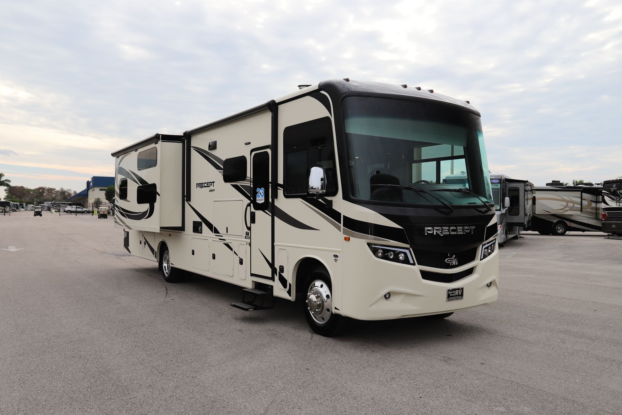 New 2021 Jayco Precept 36A Class A  For Sale