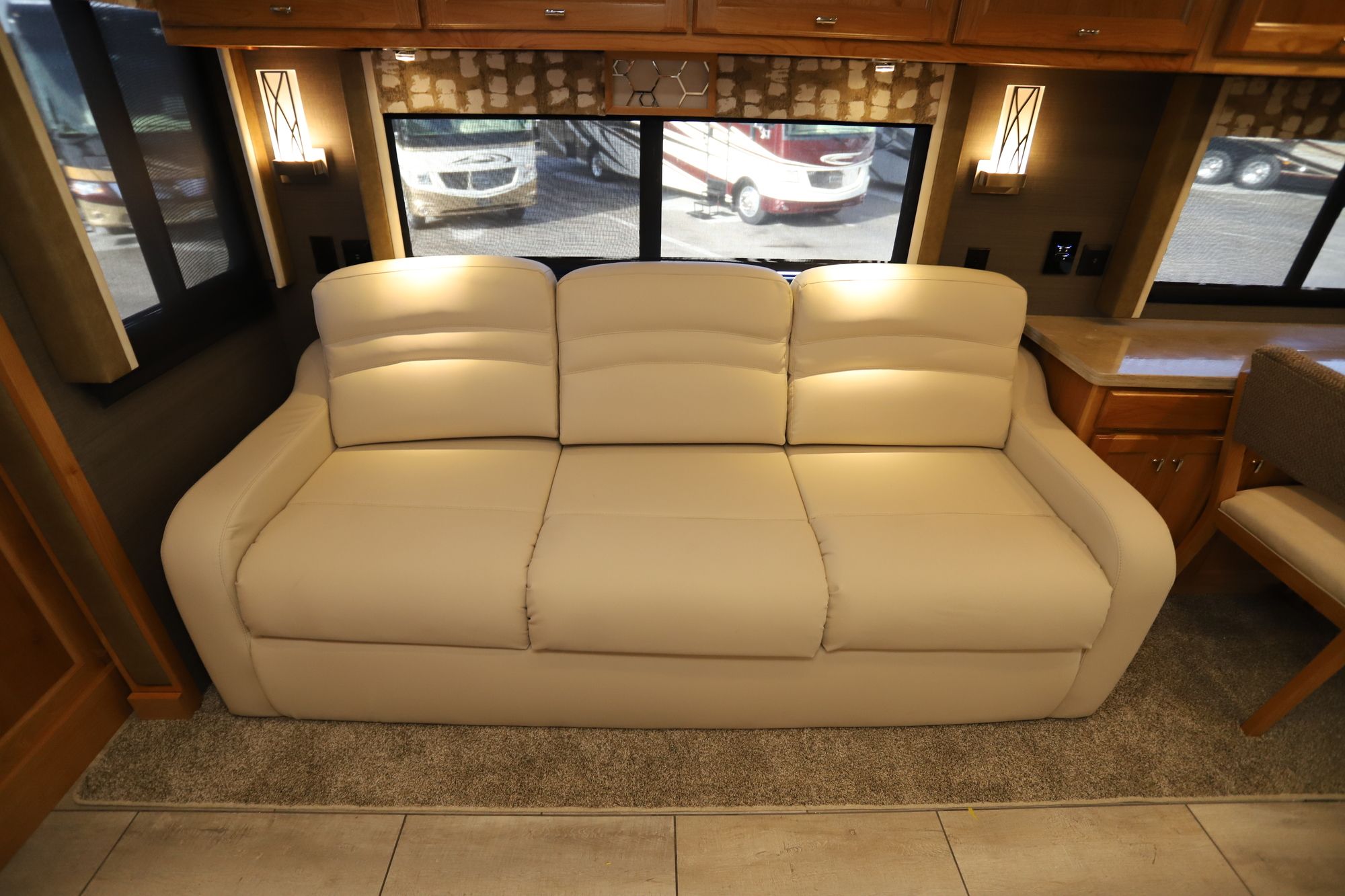 New 2021 Tiffin Motor Homes Allegro 32SA Class A  For Sale