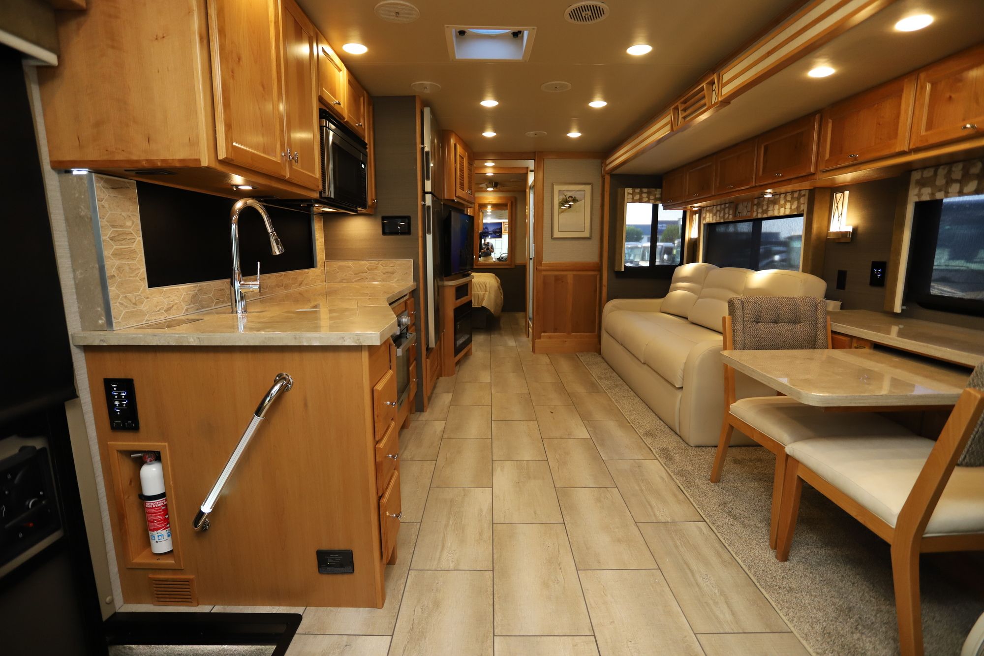 New 2021 Tiffin Motor Homes Allegro 32SA Class A  For Sale