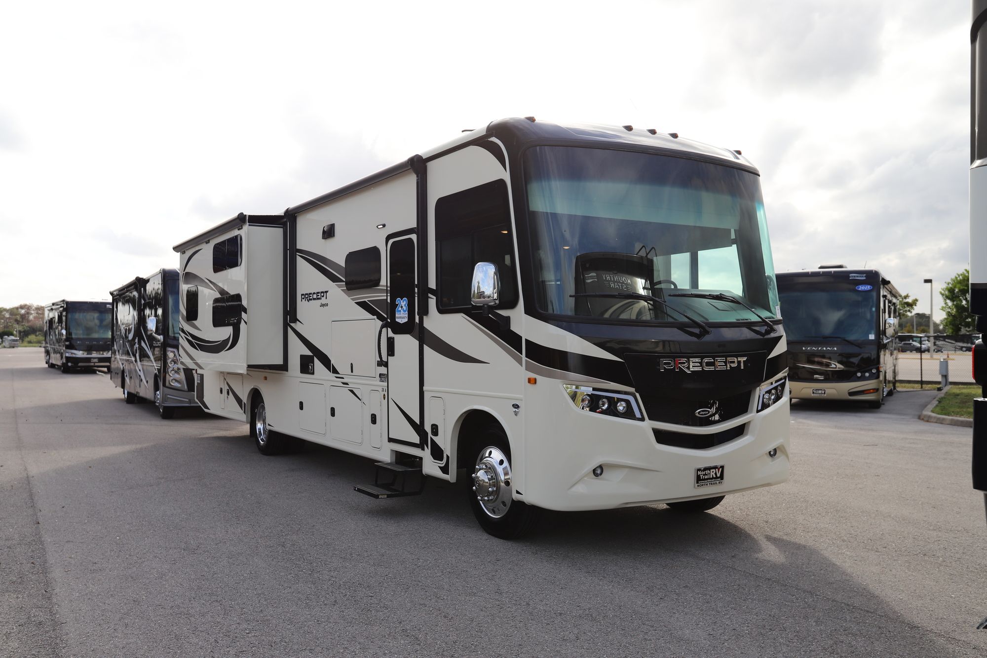 New 2021 Jayco Precept 36A Class A  For Sale